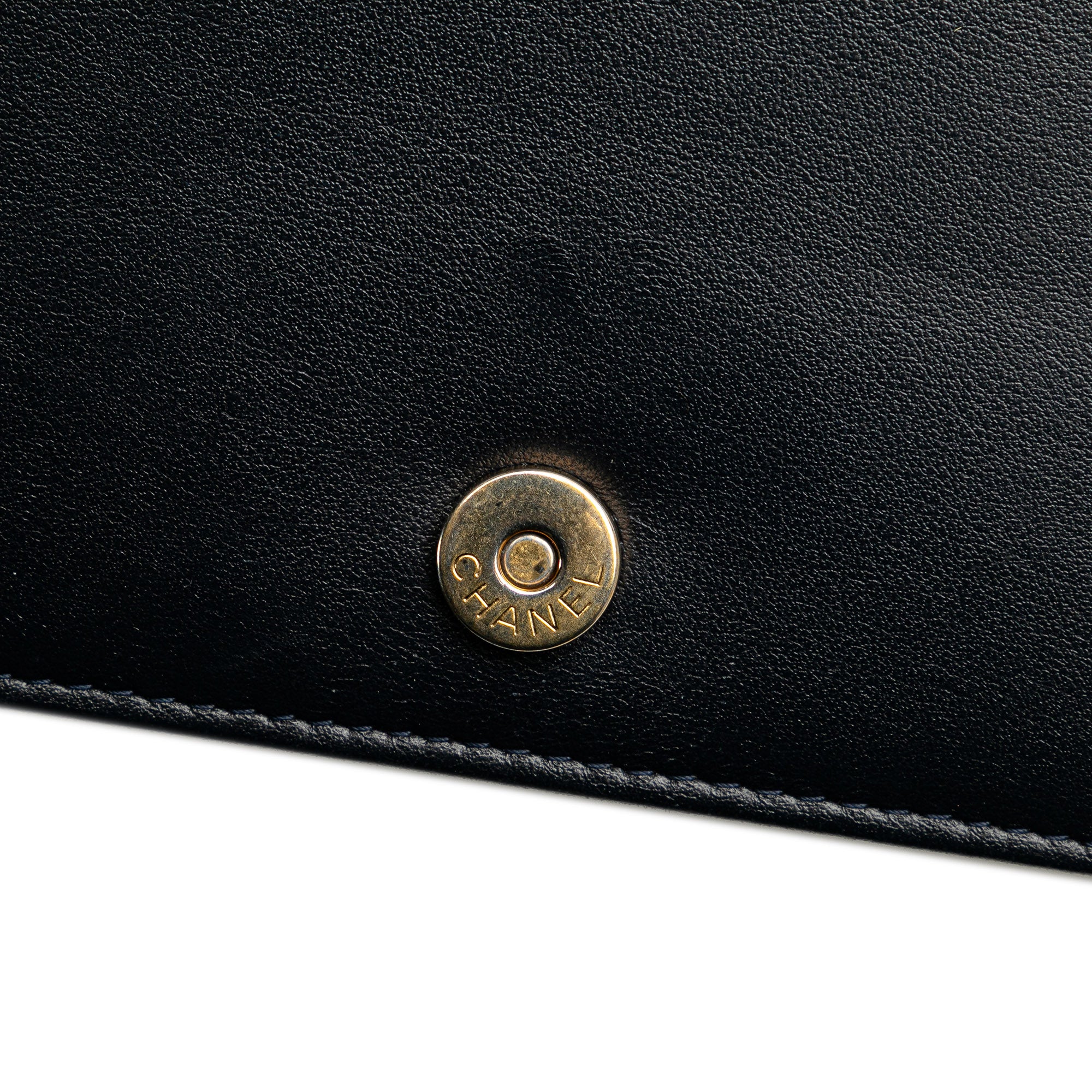 Quilted Aged Calfskin Gabrielle Wallet On Chain