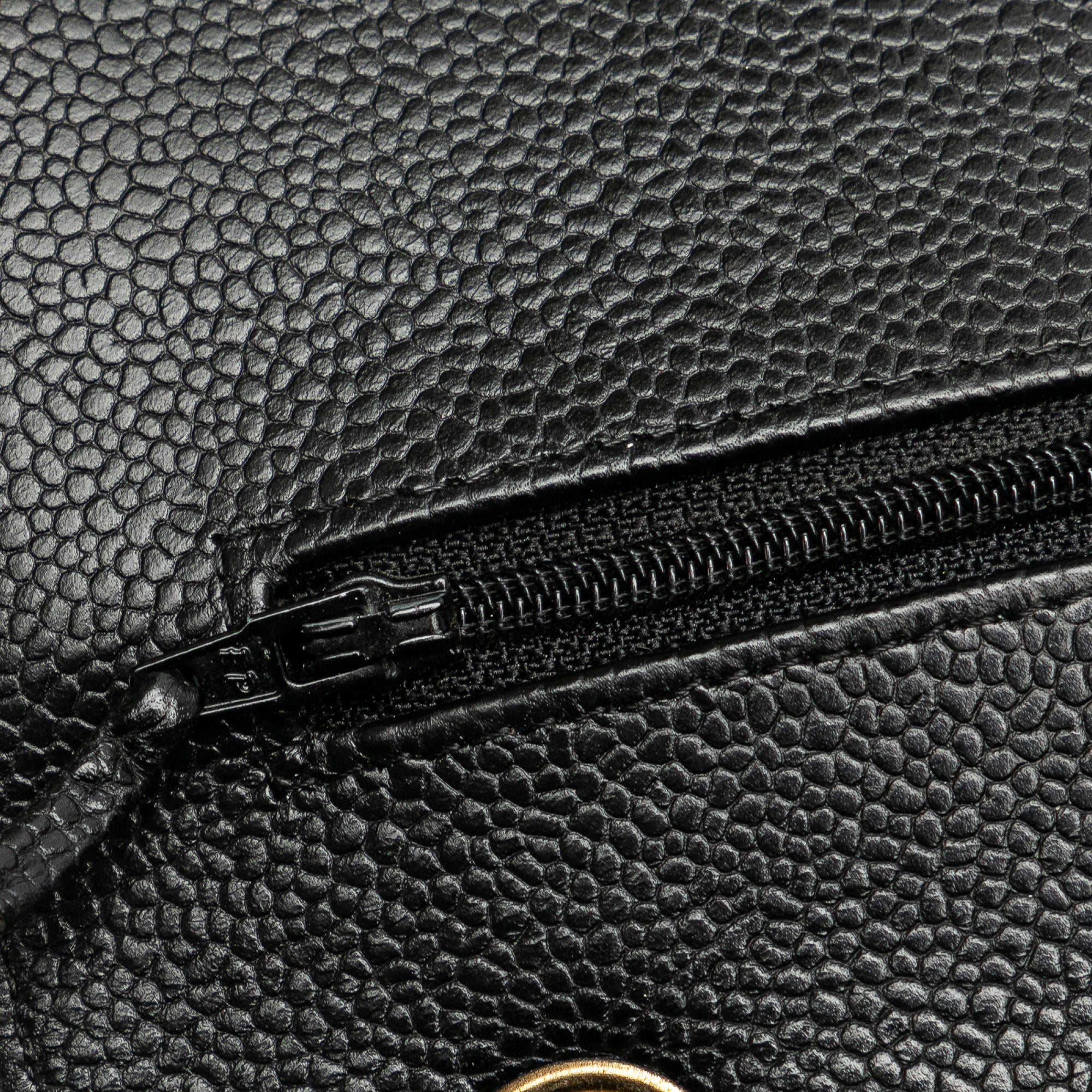 Jumbo Classic Caviar Double Flap