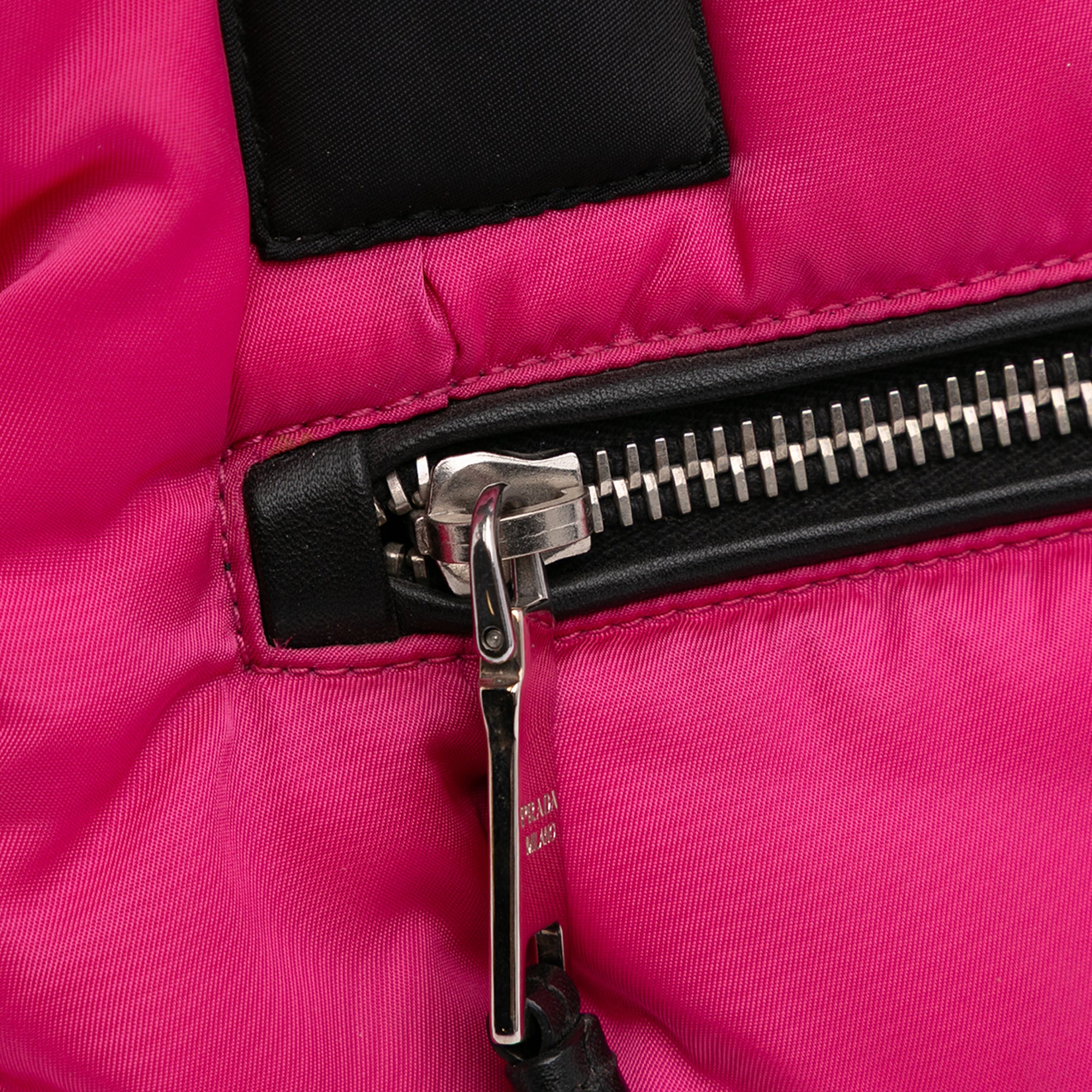 Tessuto Bomber Satchel