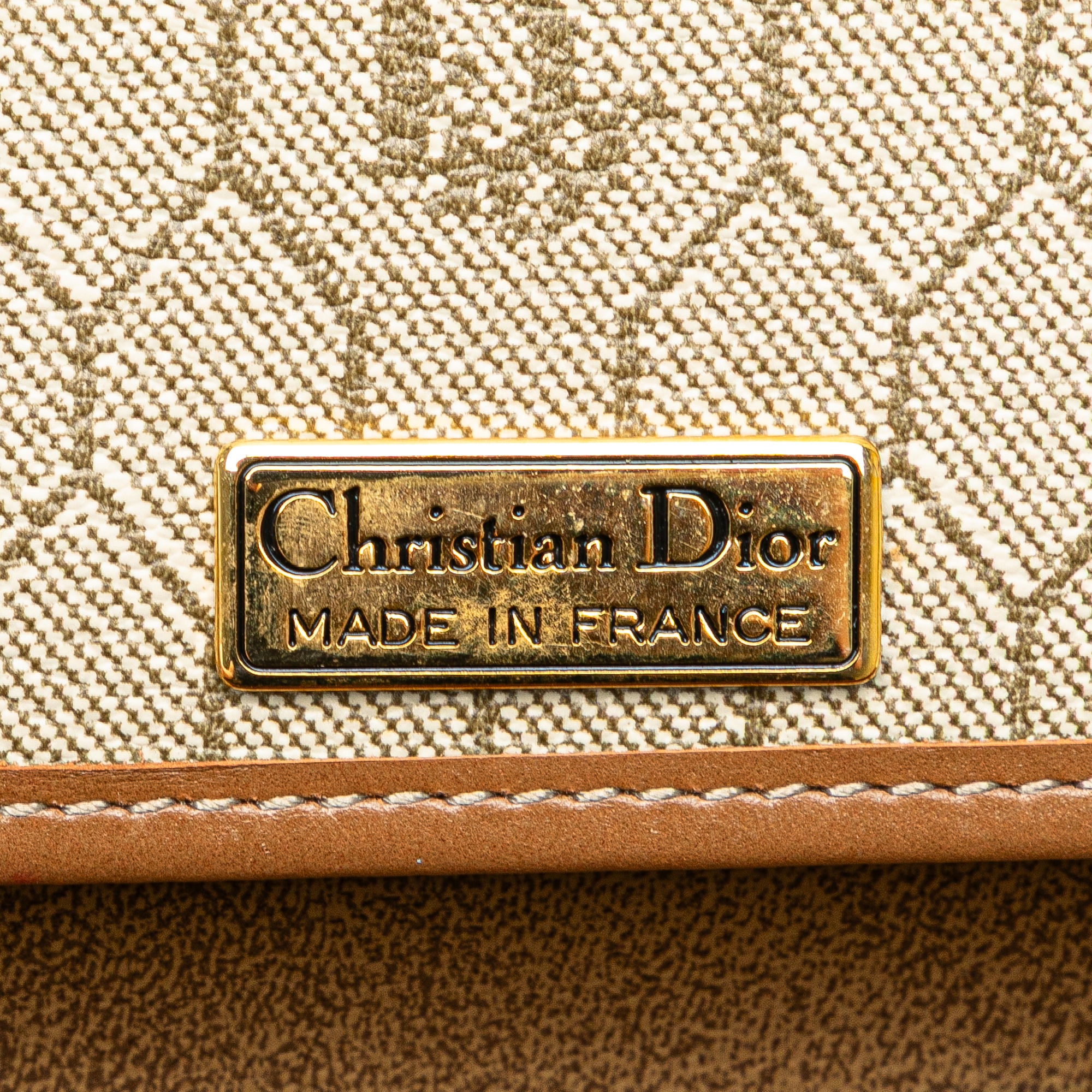 Honeycomb Coated Canvas Chain Shoulder Bag