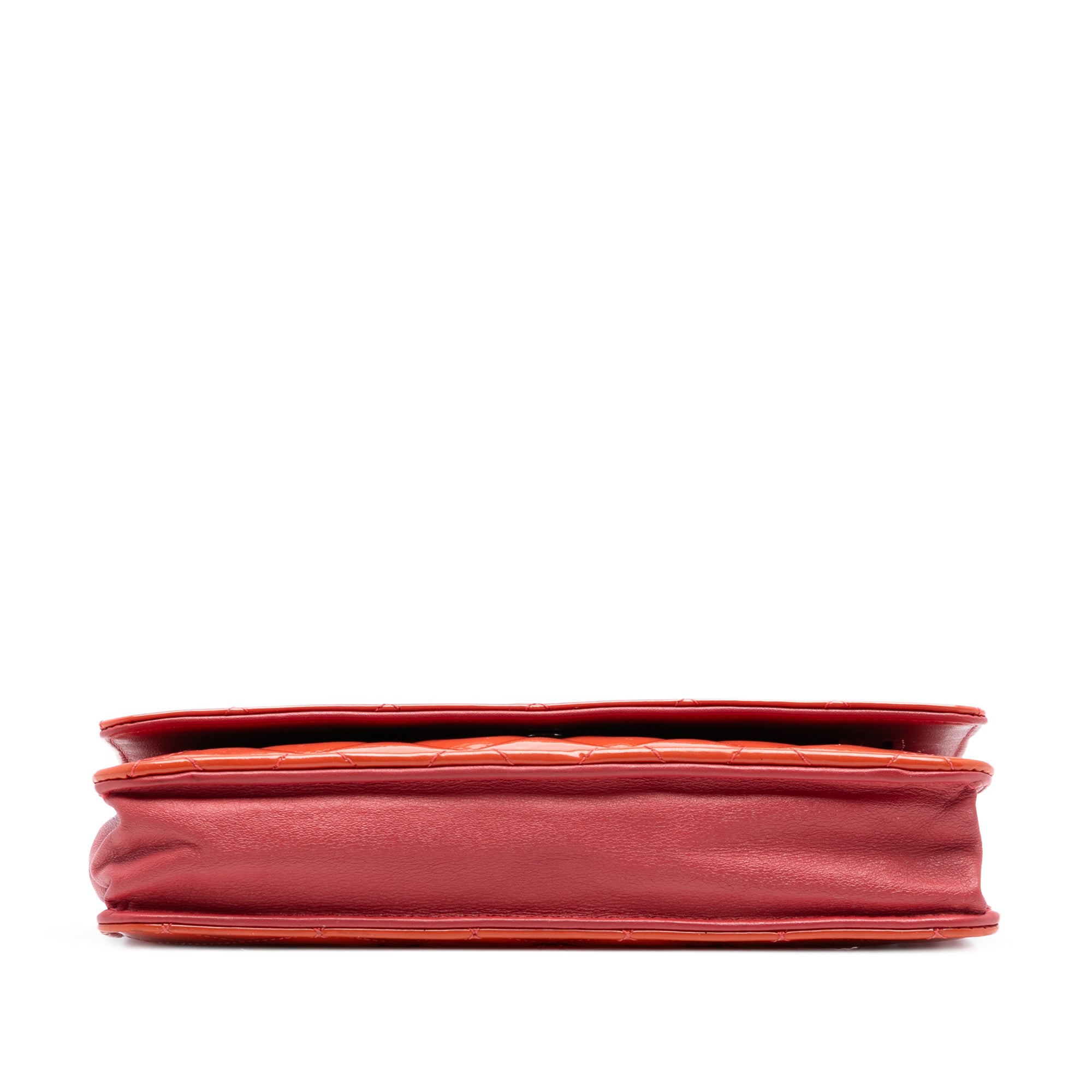 CC Quilted Patent Wallet On Chain