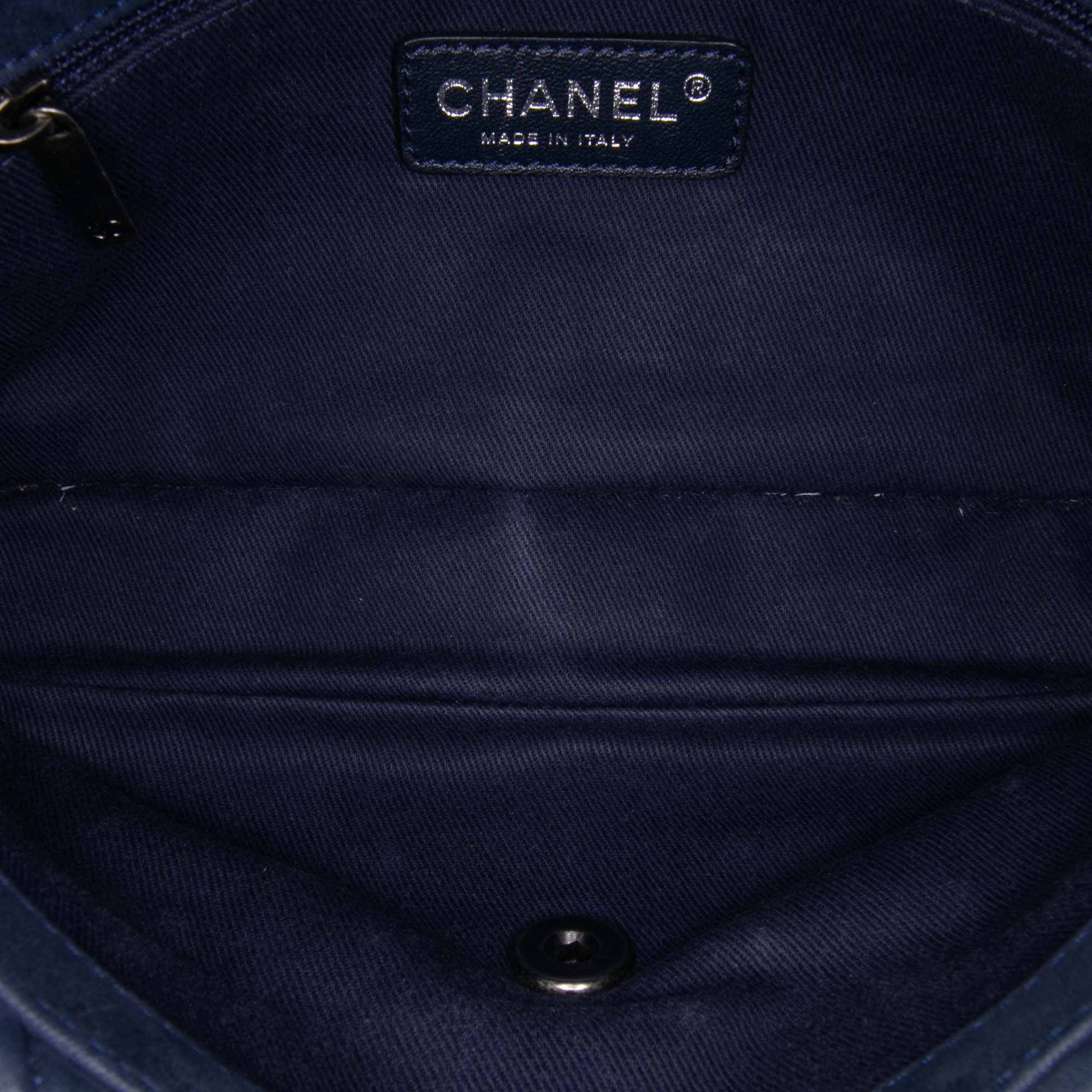 Large Calfskin New Bubble Flap
