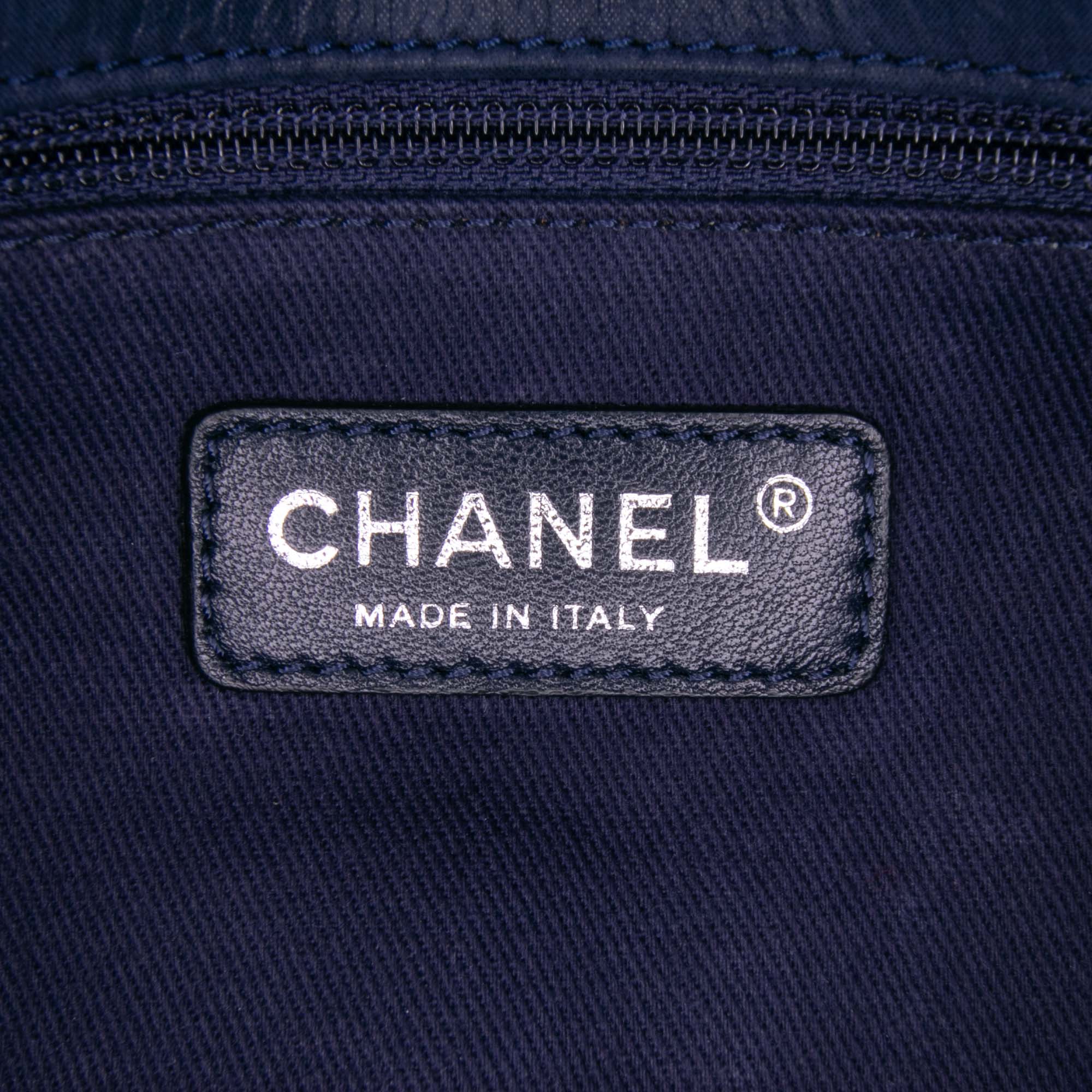 Large Calfskin New Bubble Flap
