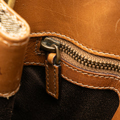 GG Canvas Shoulder Bag
