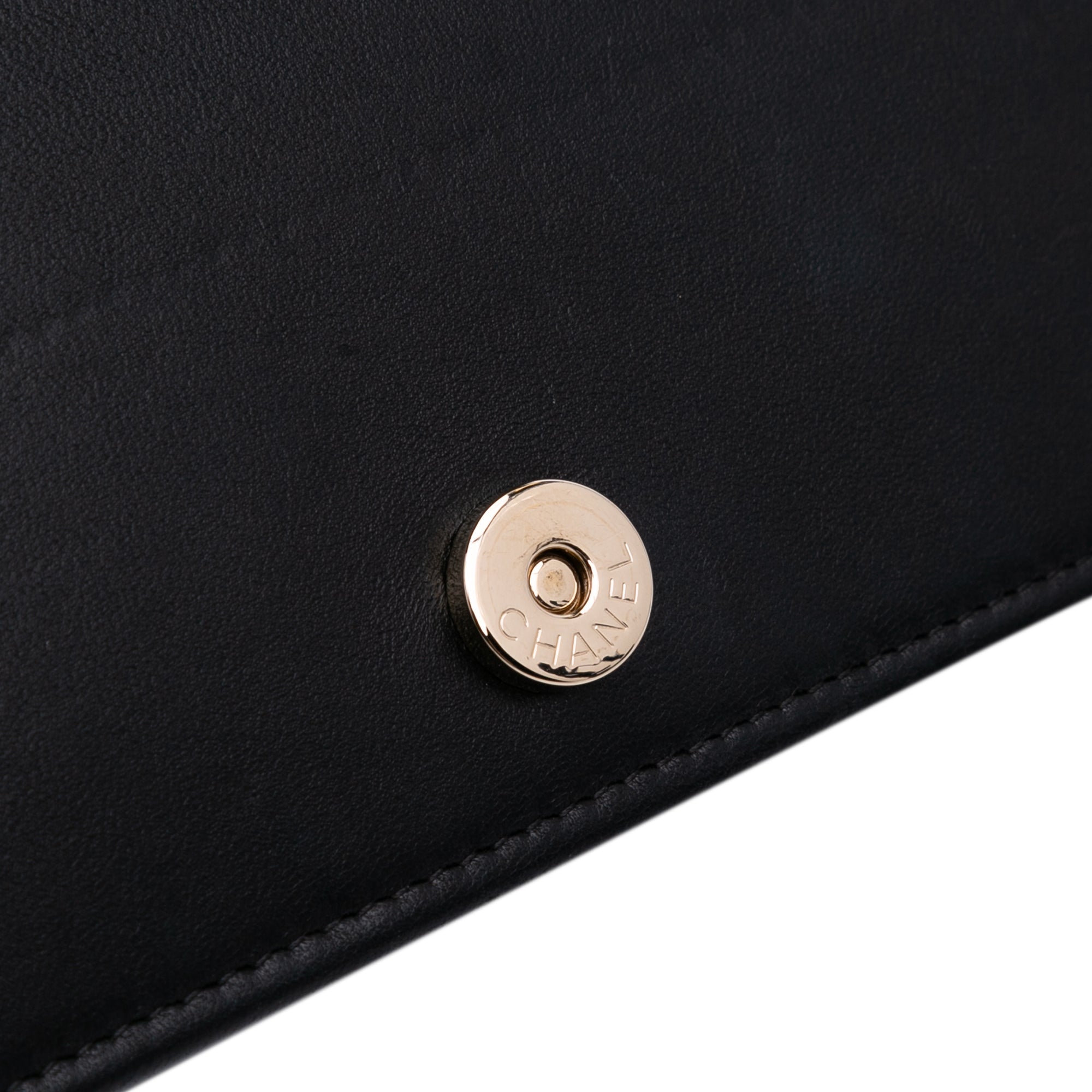 Bicolor Quilted Lambskin Camellia Wallet on Chain