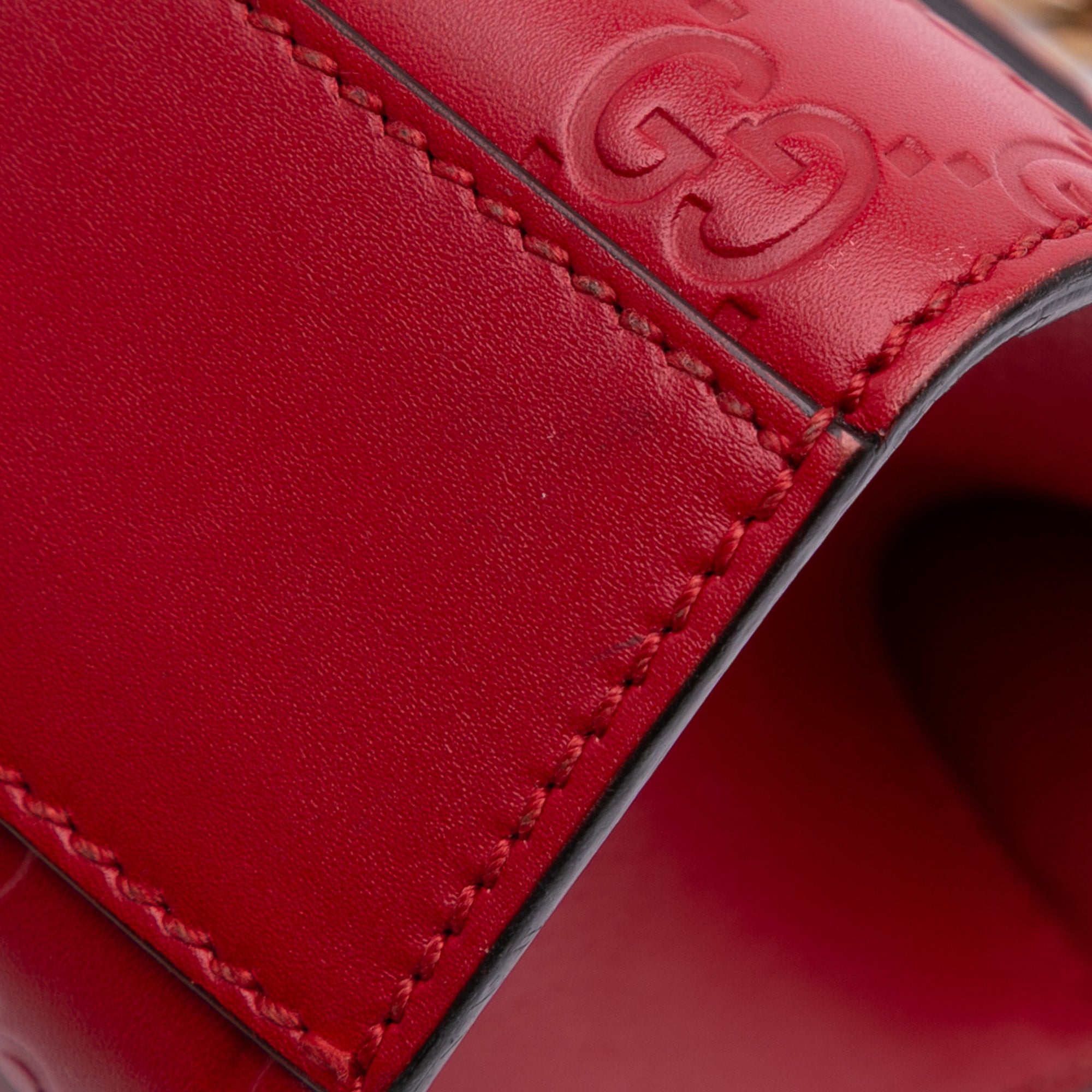 Small Guccissima Padlock Crossbody