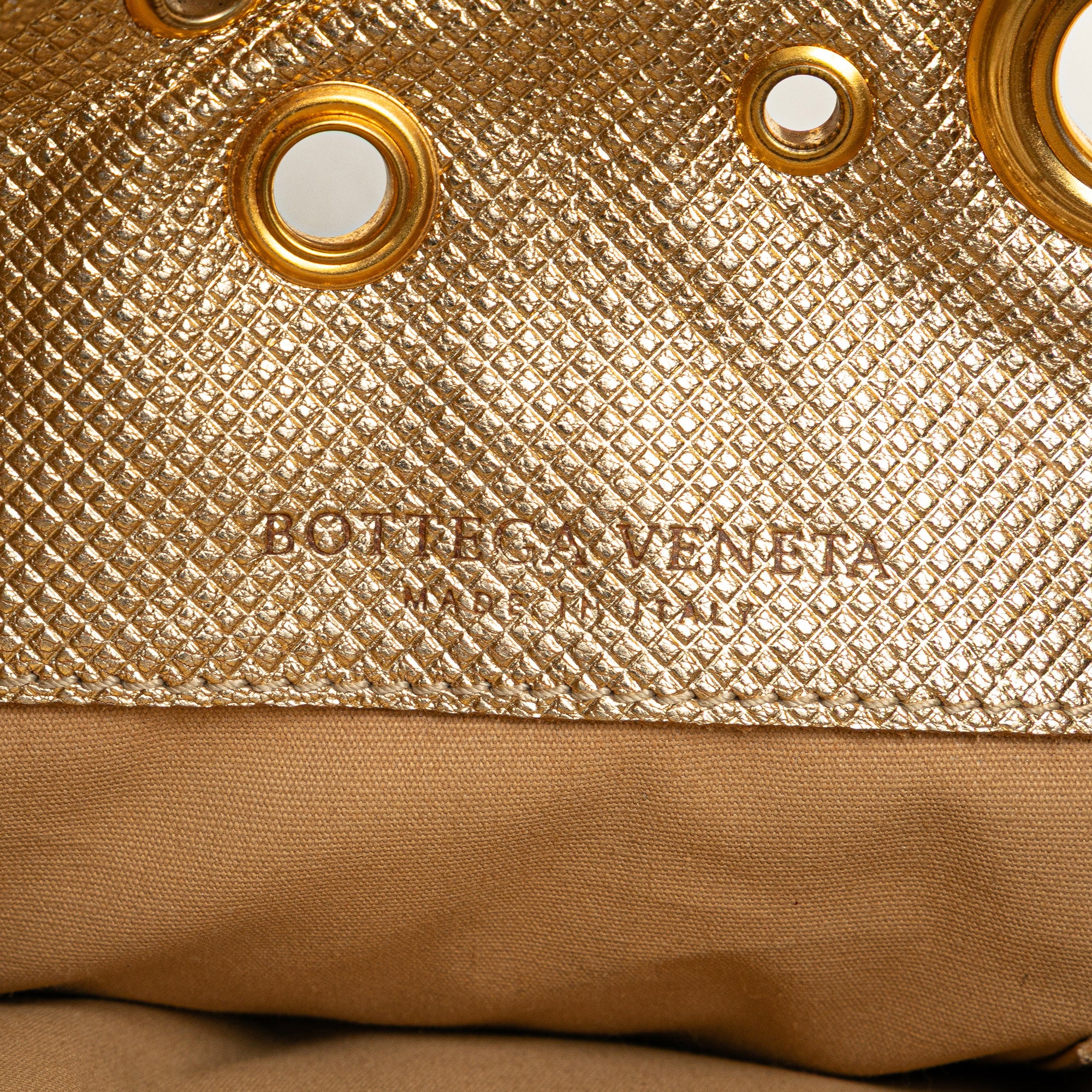 Calfskin Intrecciato Grommet Handbag