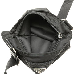 Tessuto Zip Top Crossbody