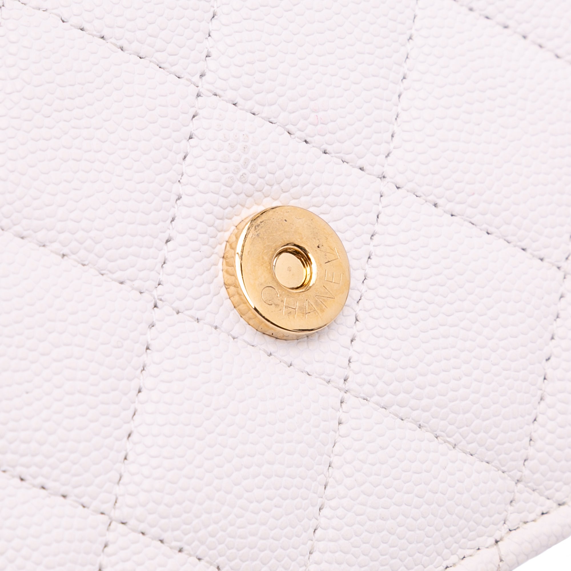 Quilted Caviar Coco Casino Wallet on Chain