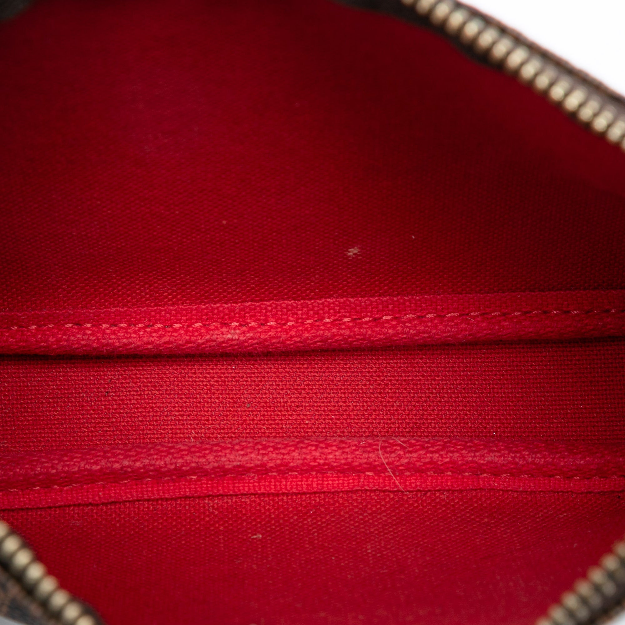 Damier Ebene Mini Pochette Accessoires