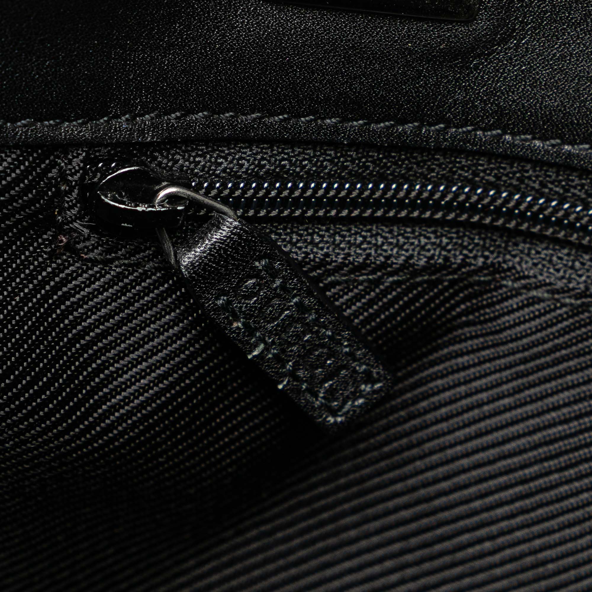 GG Canvas Tote