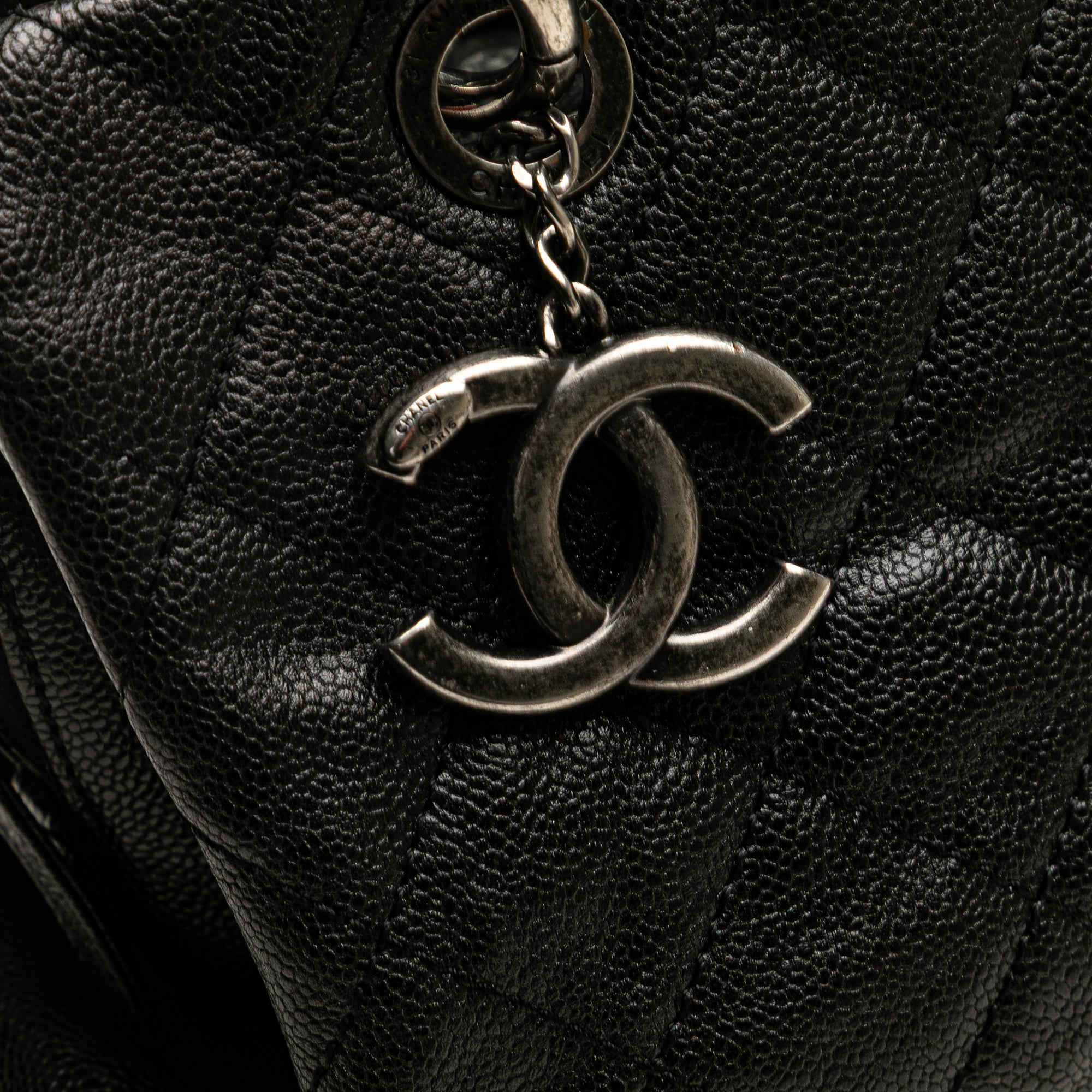 Quilted Iridescent Caviar Chic Shopping Tote