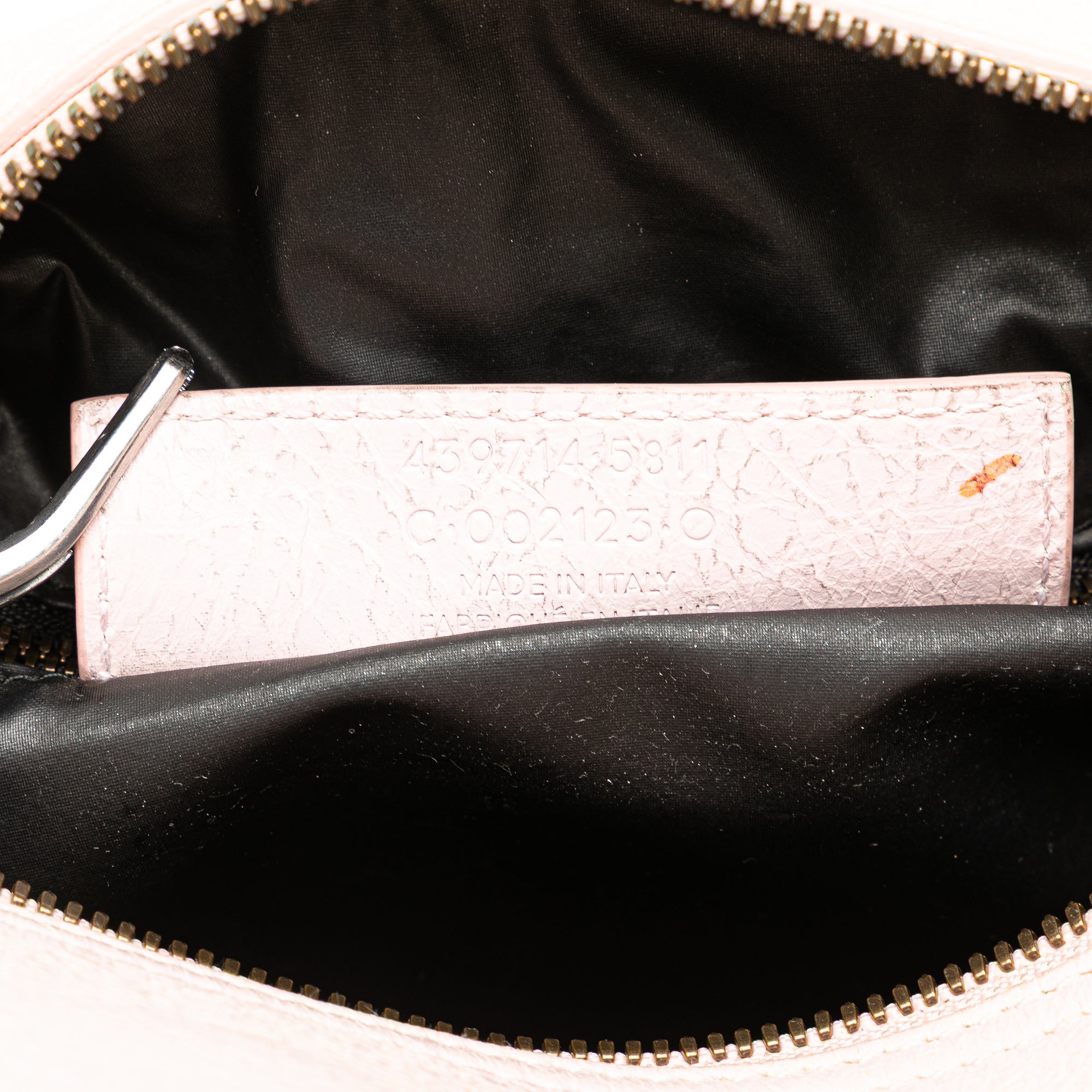 Lambskin Motocross Classic Toiletry Pouch