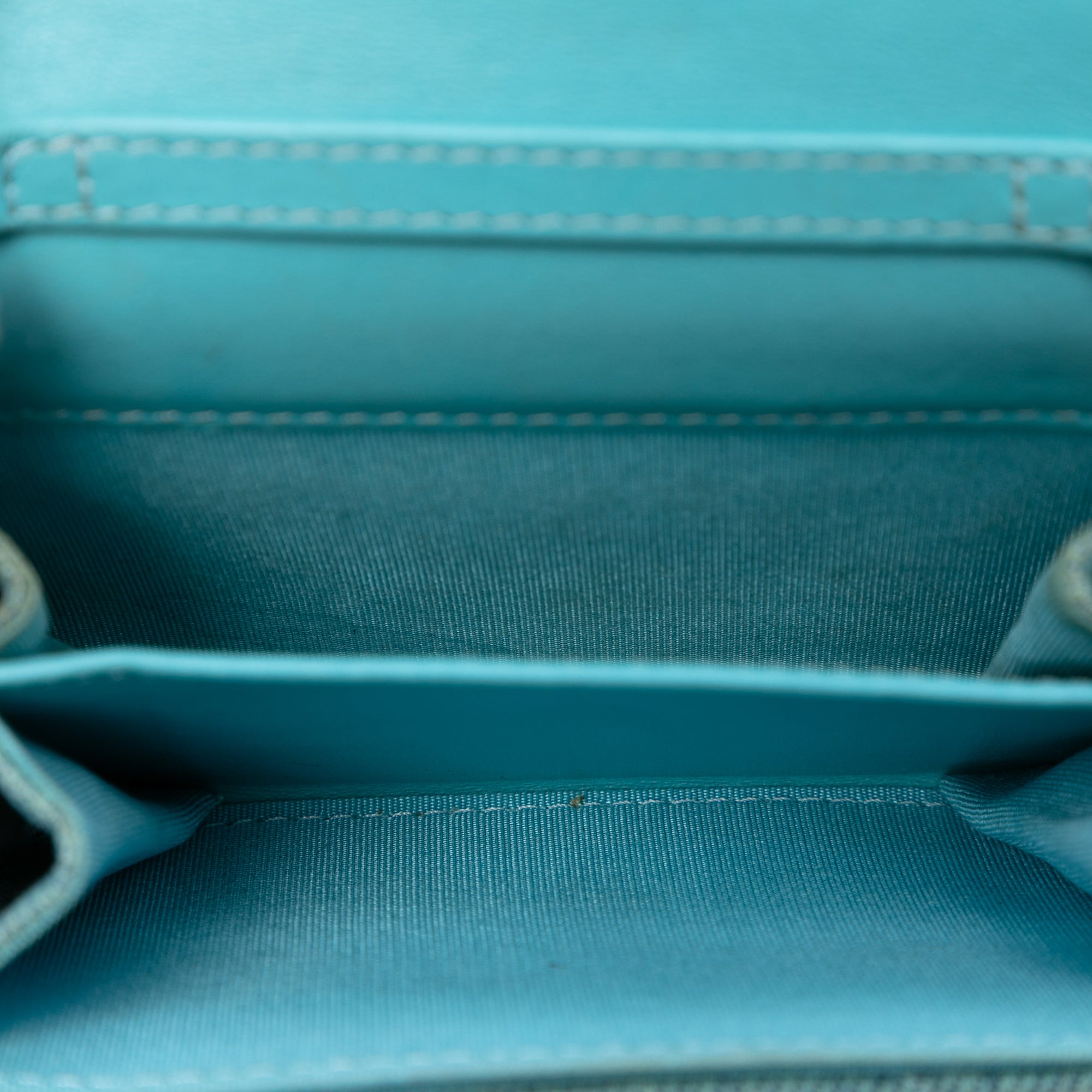 Quilted Denim 19 Card Holder with Chain