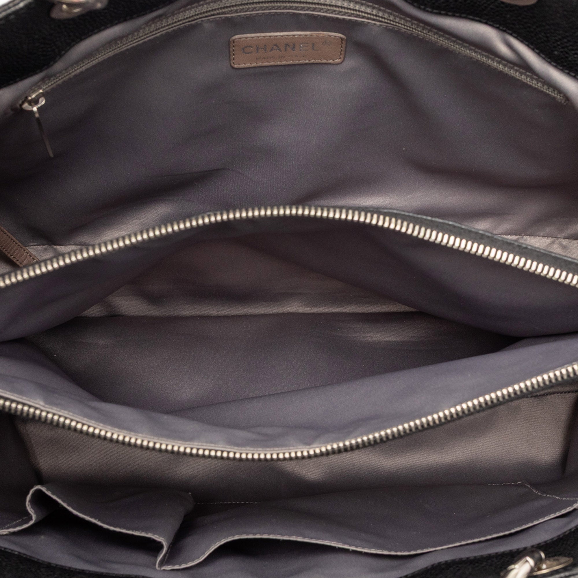 Caviar Grand Shopping Tote XL
