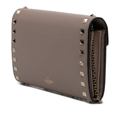 Calfskin Rockstud Envelope Wallet on Chain