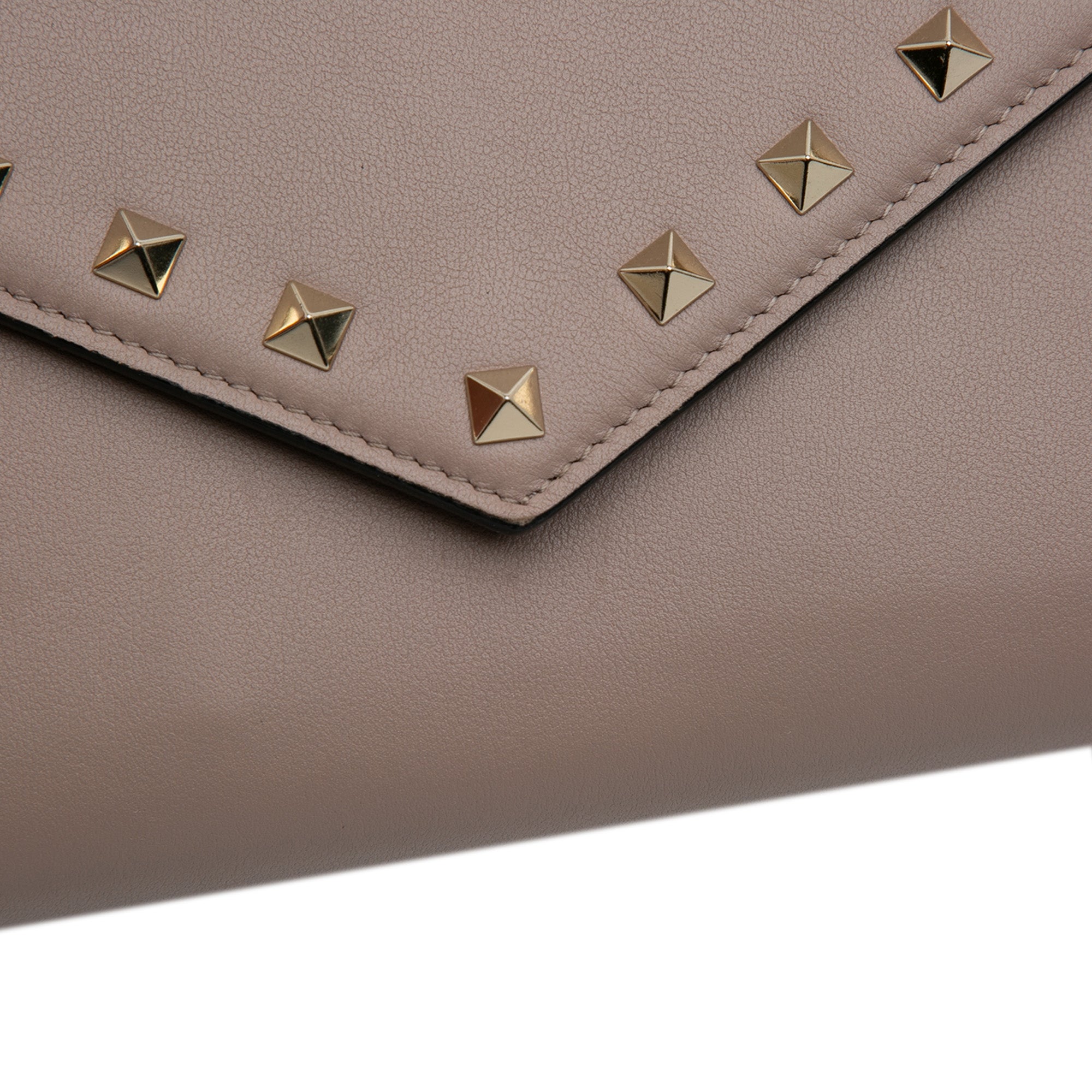 Calfskin Rockstud Envelope Wallet on Chain