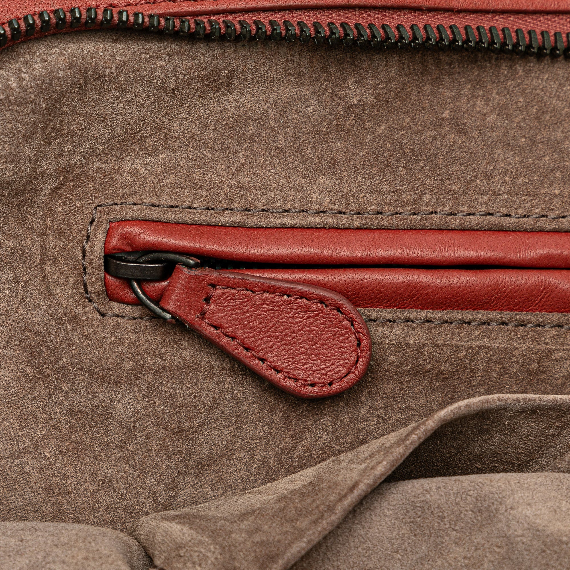 Intrecciato Leather Shoulder Bag_7