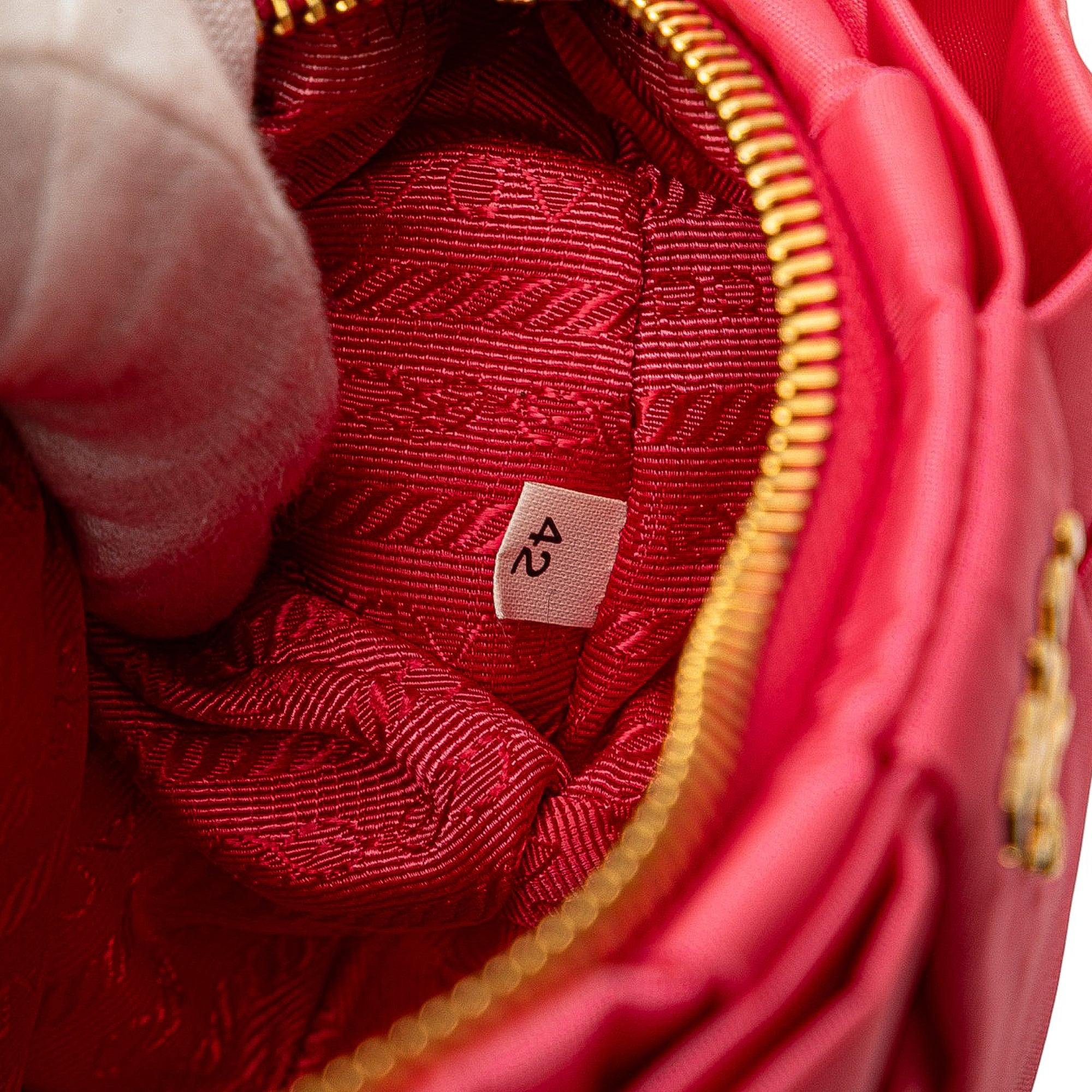 Tessuto Bow Wristlet Clutch