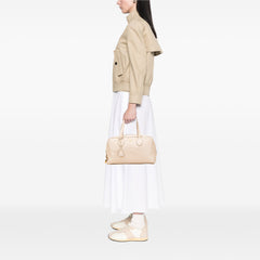 Vitello Daino Shoulder Bag