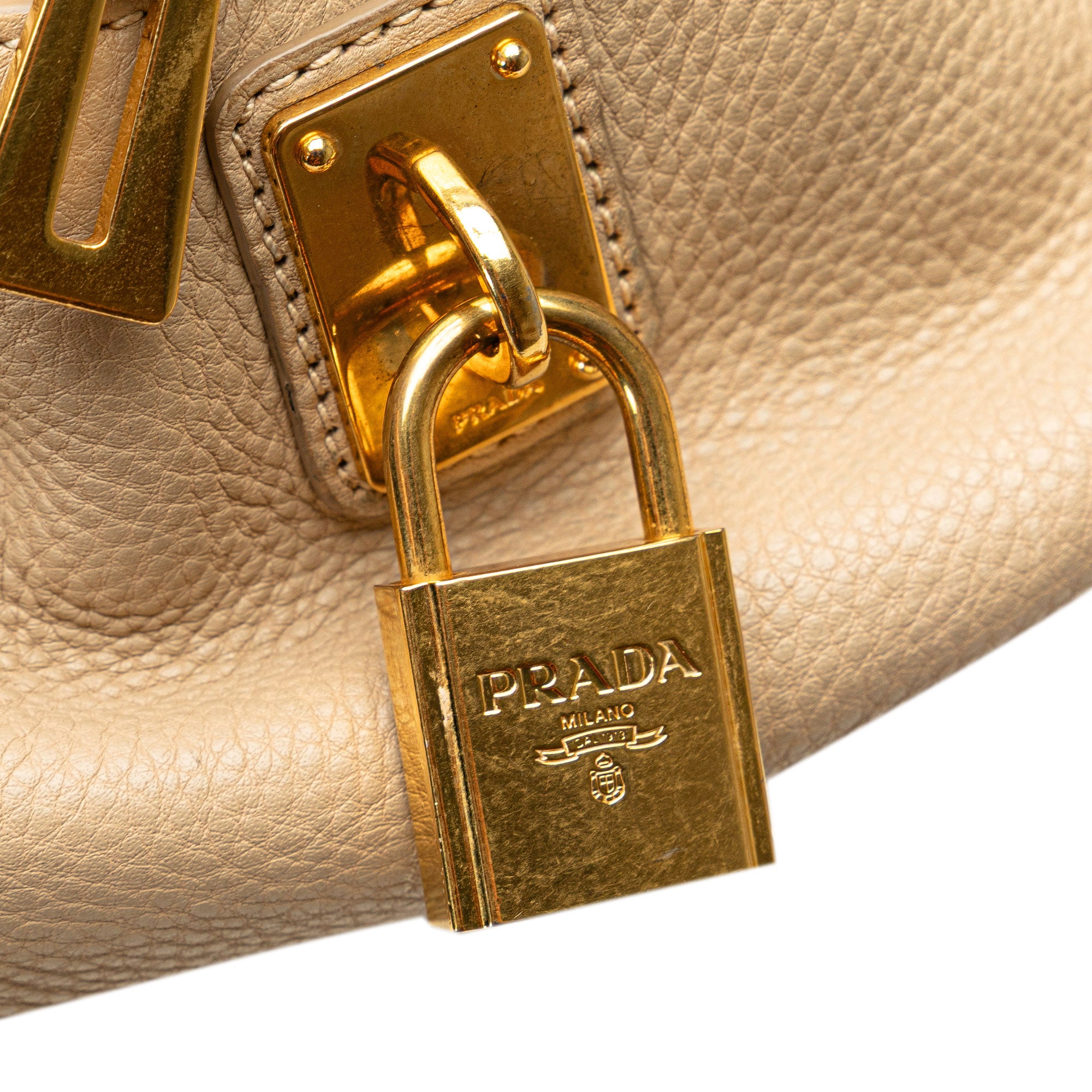 Vitello Daino Shoulder Bag