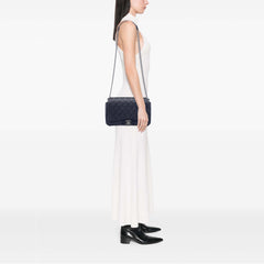 Large Washed Caviar Turn Around Ligne Flap