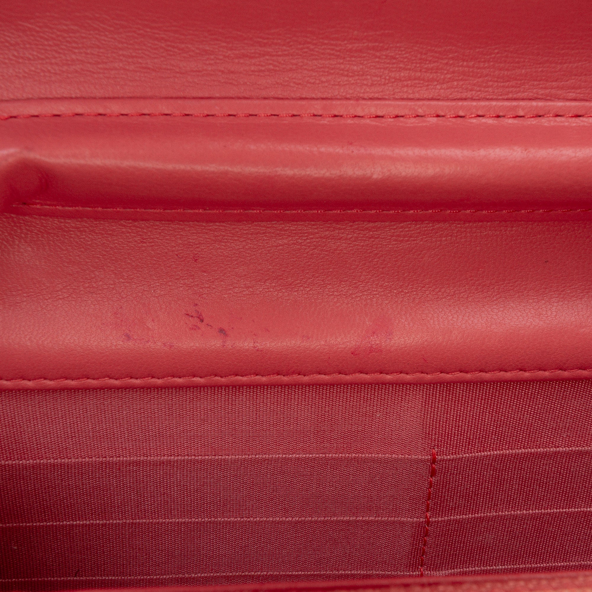 Lambskin Boy Wallet On Chain