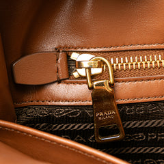 Small Canvas Symbole Triangolo Satchel