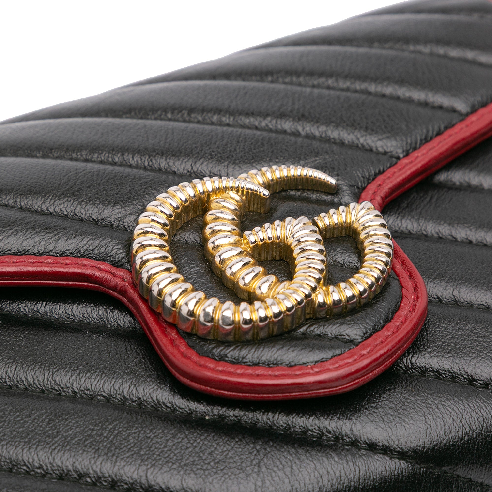 GG Marmont Matelasse Leather Torchon Wallet On Chain