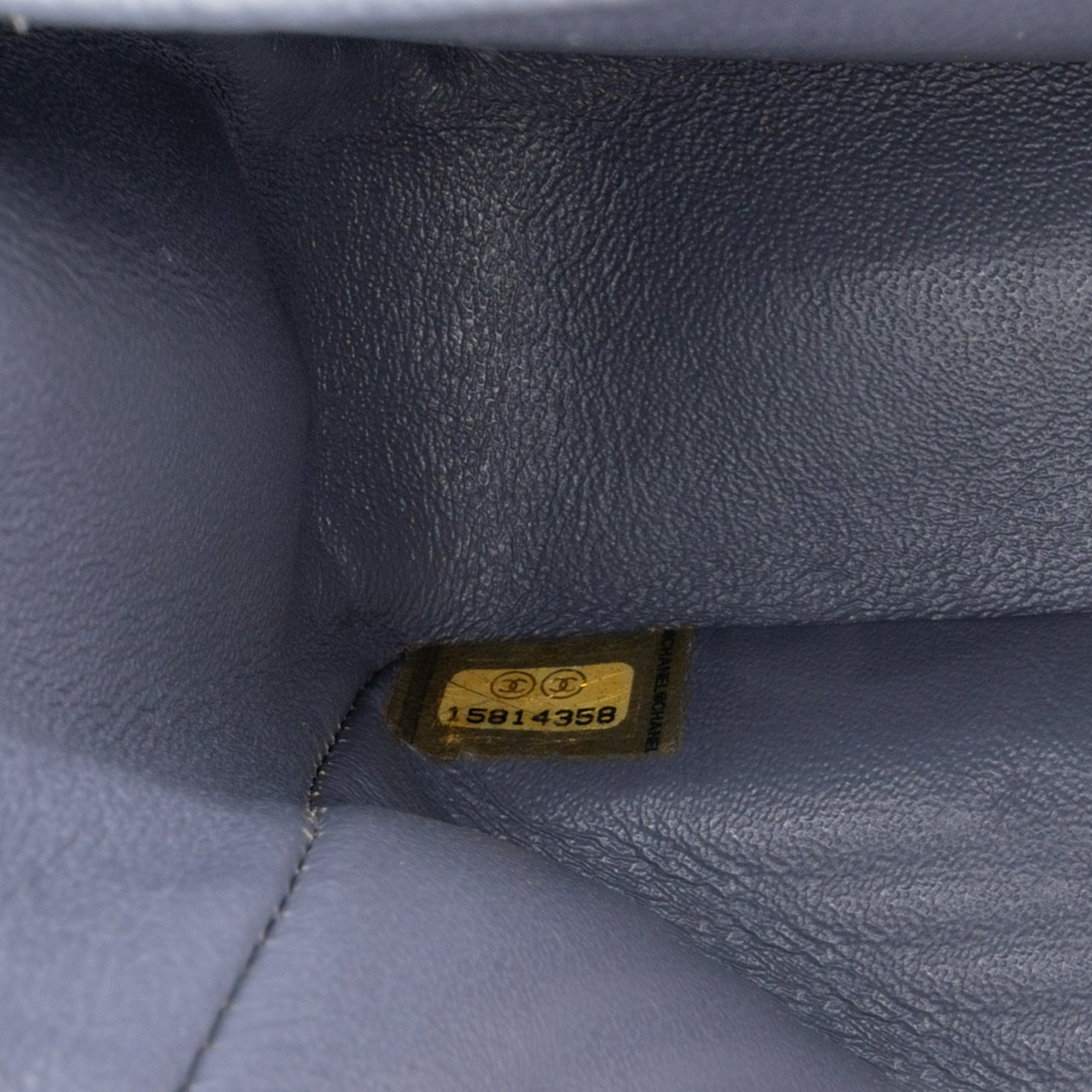 Medium Classic Lambskin Double Flap