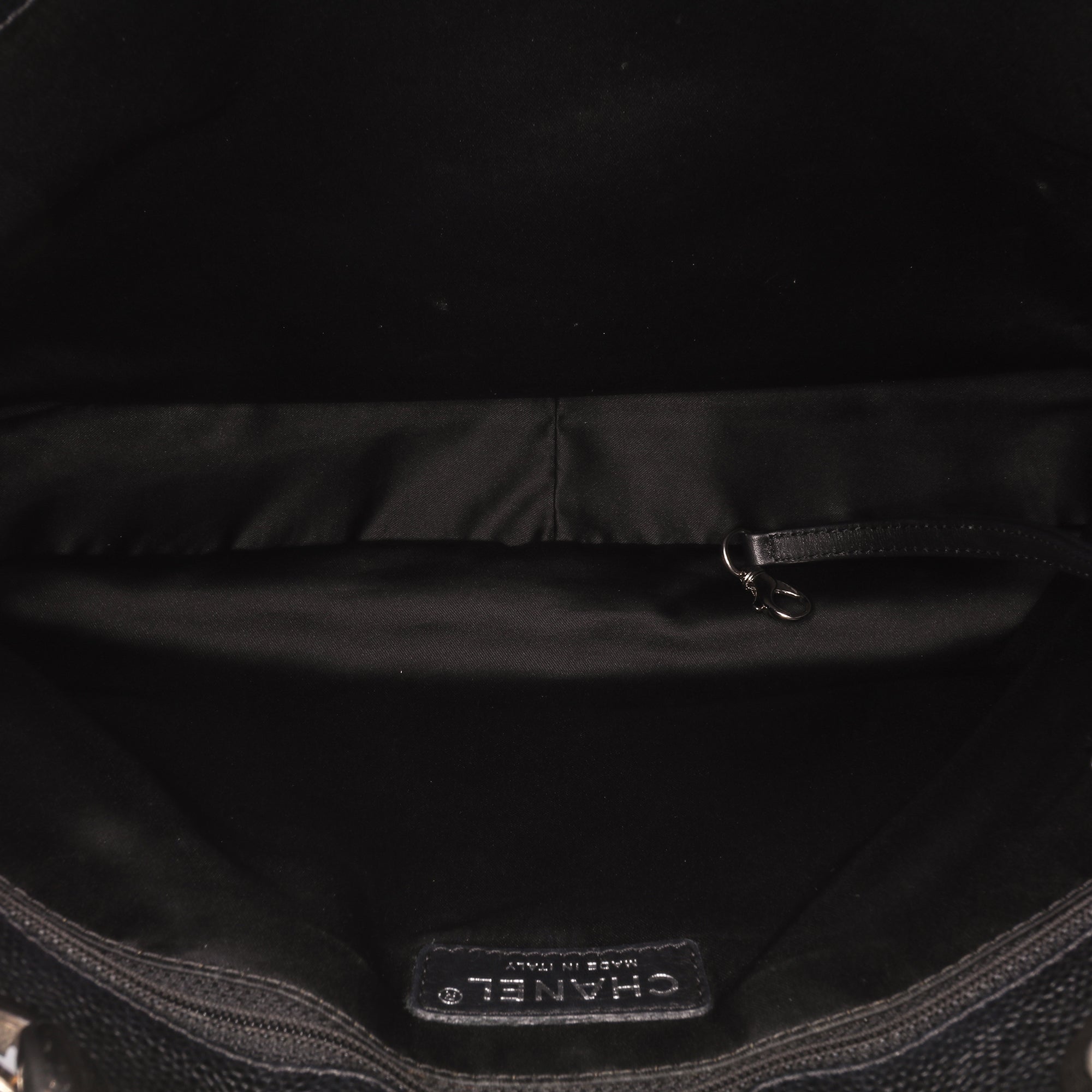 Caviar Grand Shopping Tote