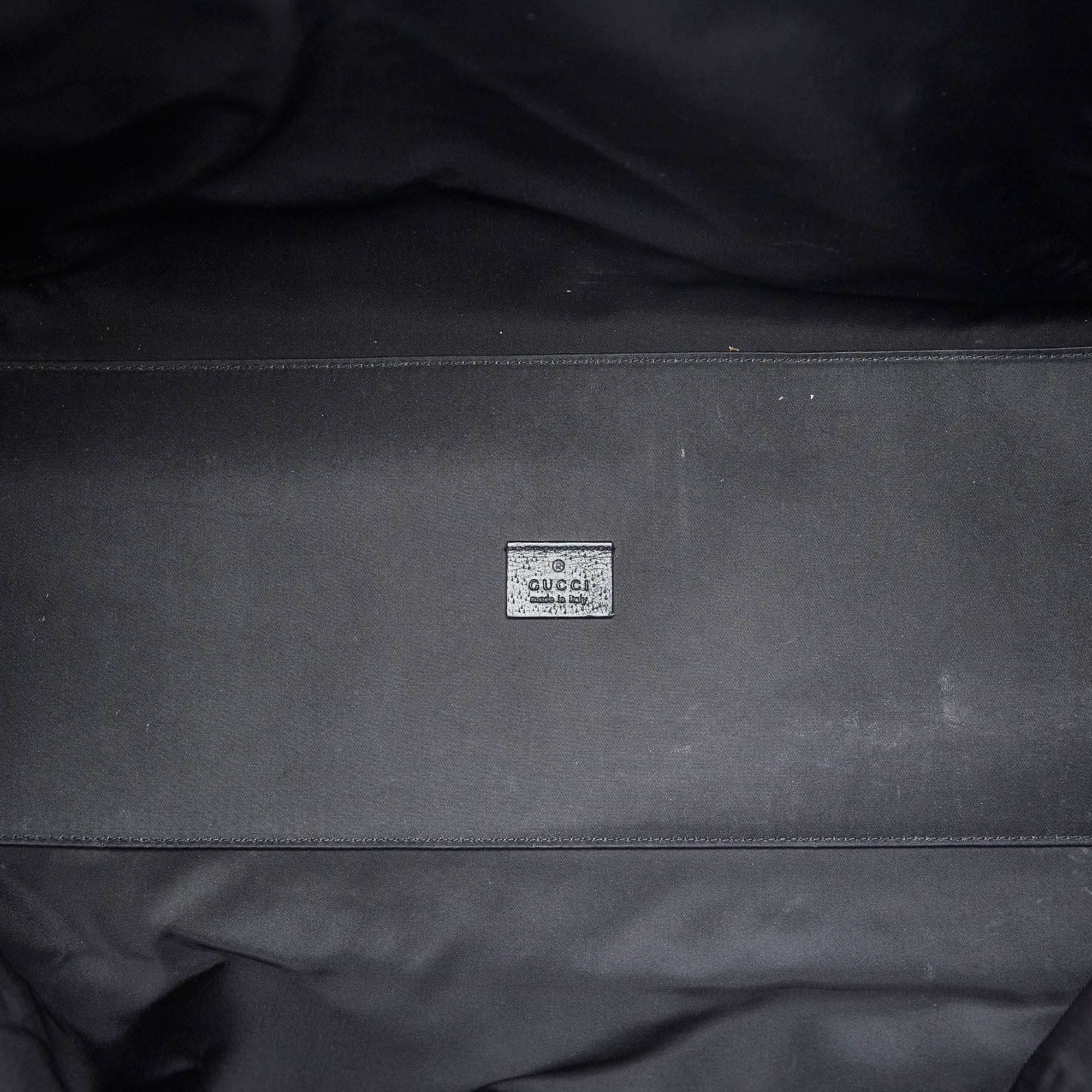 GG Econyl Off The Grid Convertible Tote_4