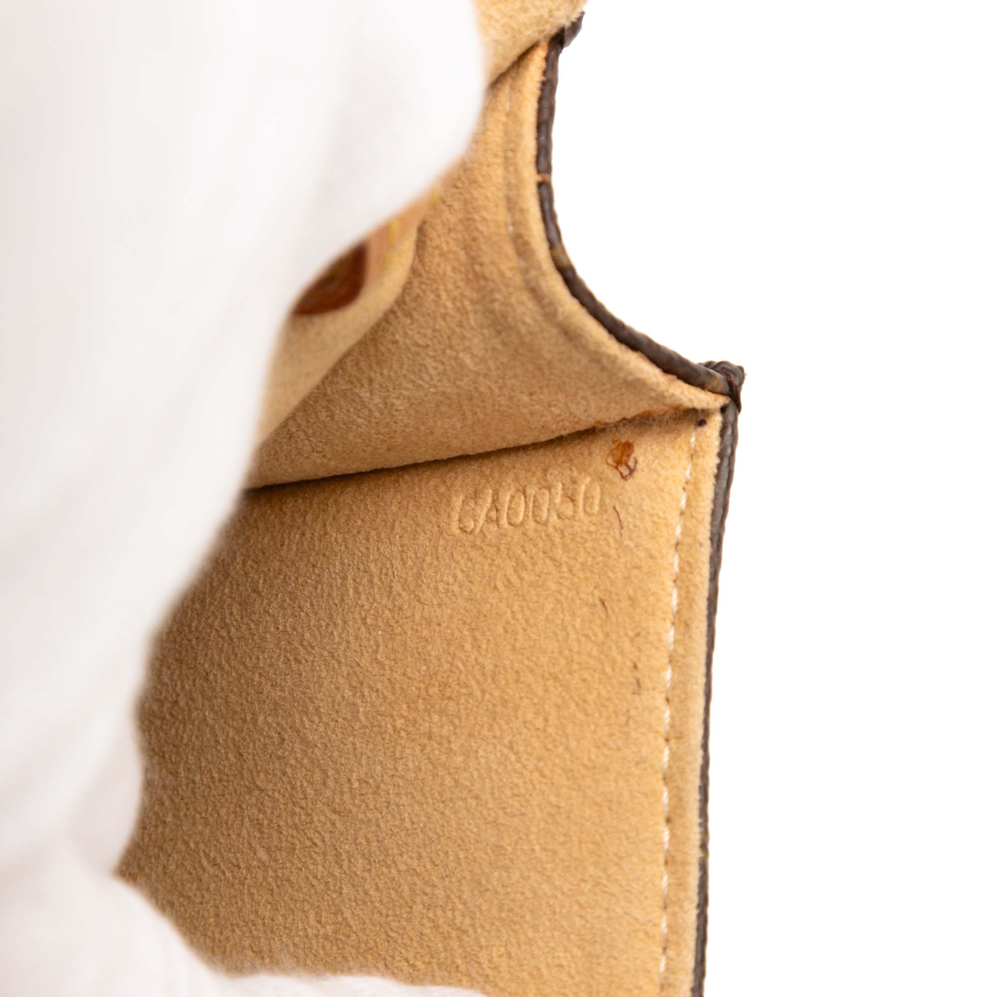 Monogram Pochette Twin GM