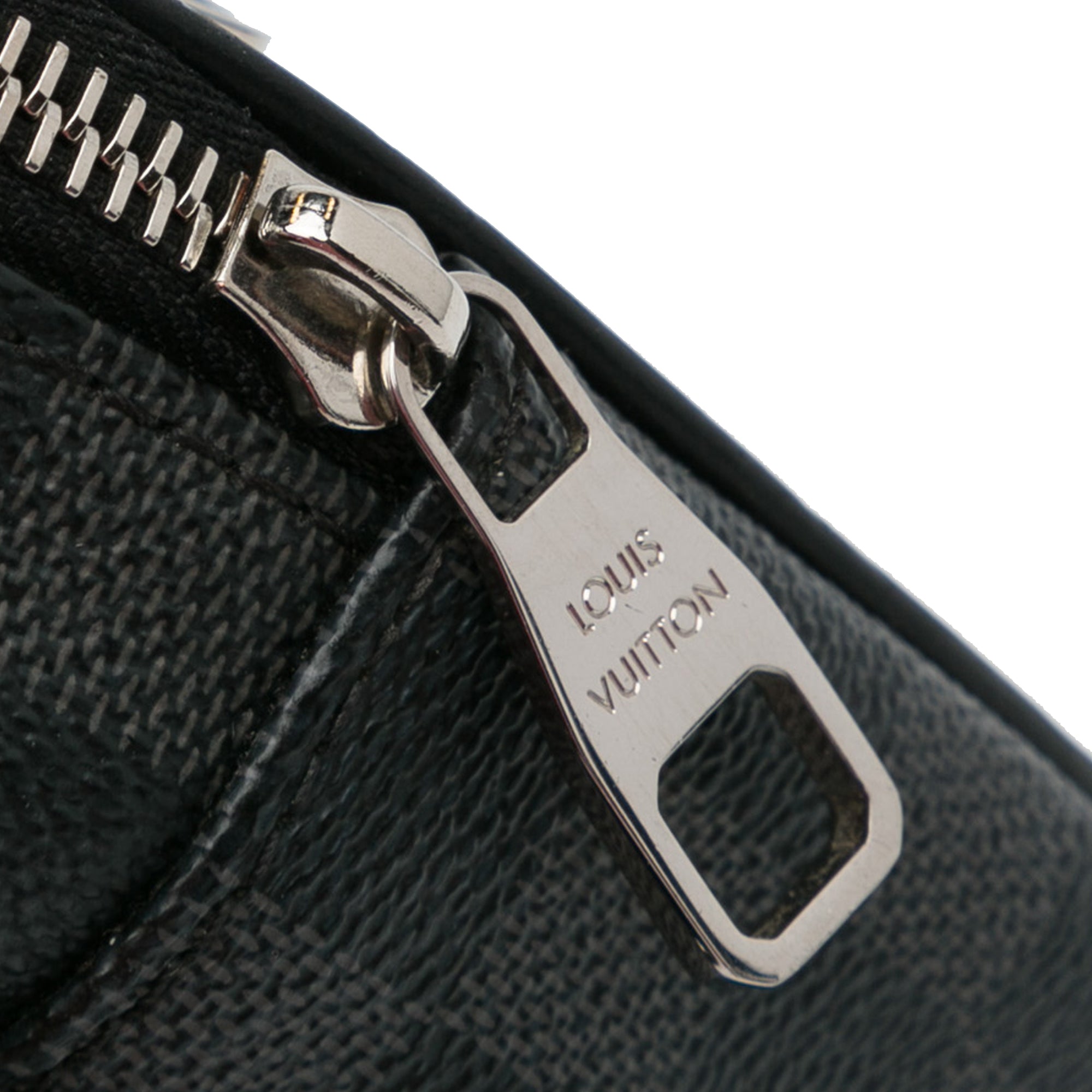 Damier Graphite Ambler