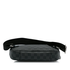 Damier Graphite Ambler