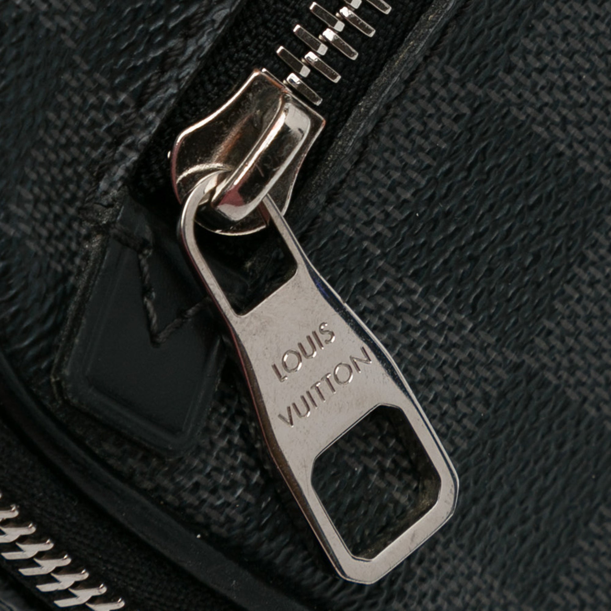 Damier Graphite Ambler_8