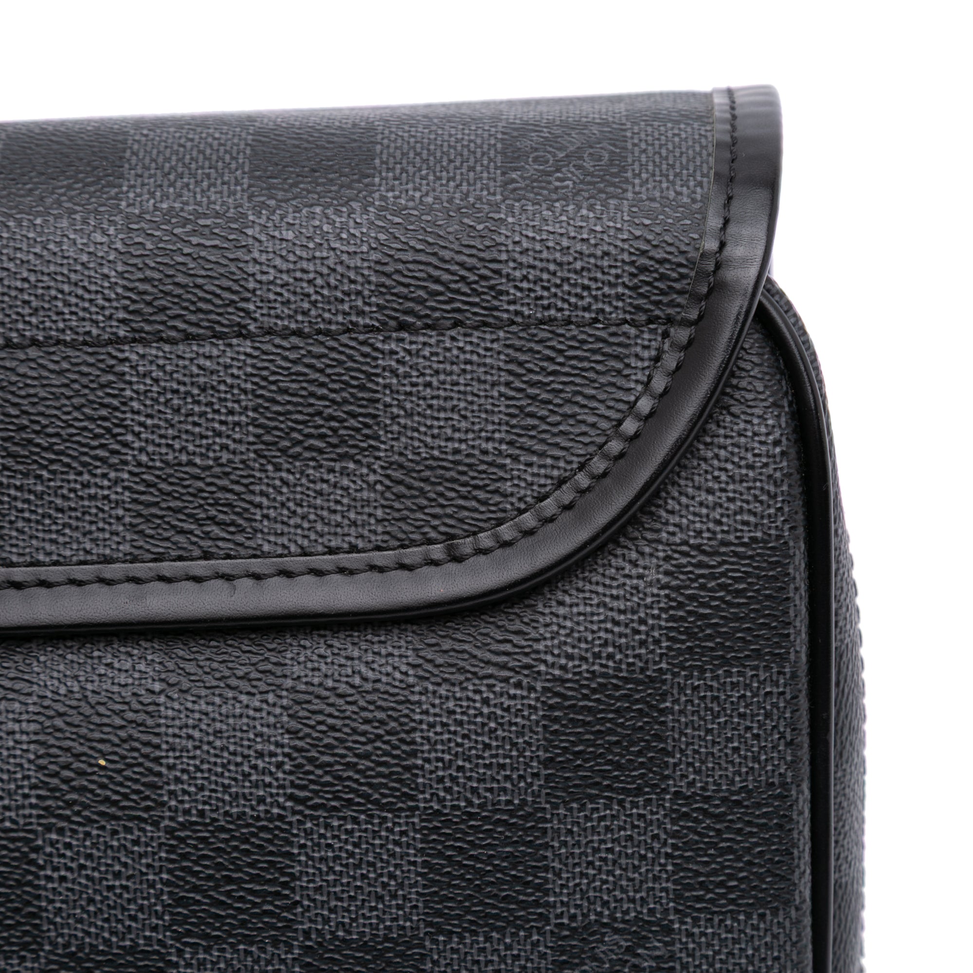 Damier Graphite Hanging Toiletry Kit Pouch