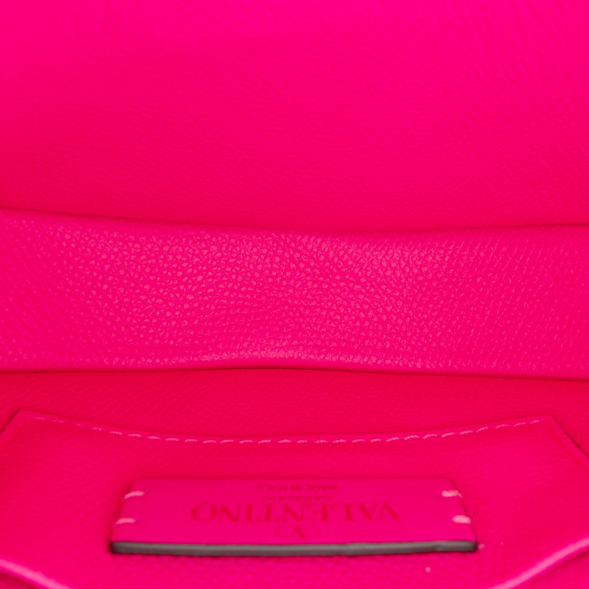 Mini Grainy Calfskin VLogo Hobo