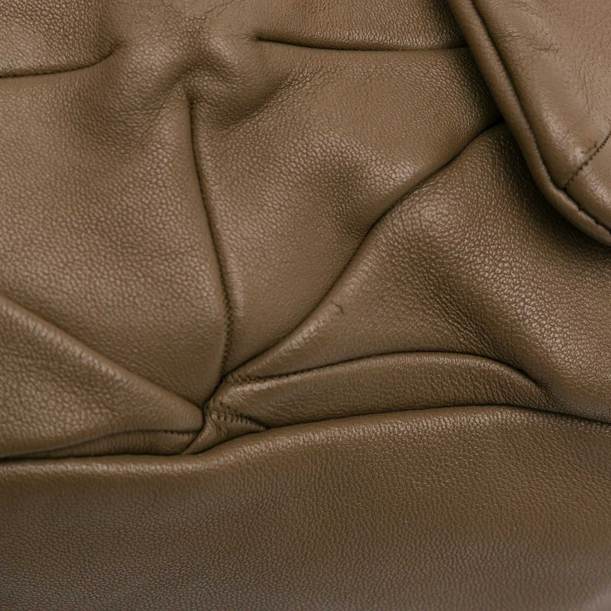 Jumbo Quilted Lambskin Origami Soft Squares Flap_9