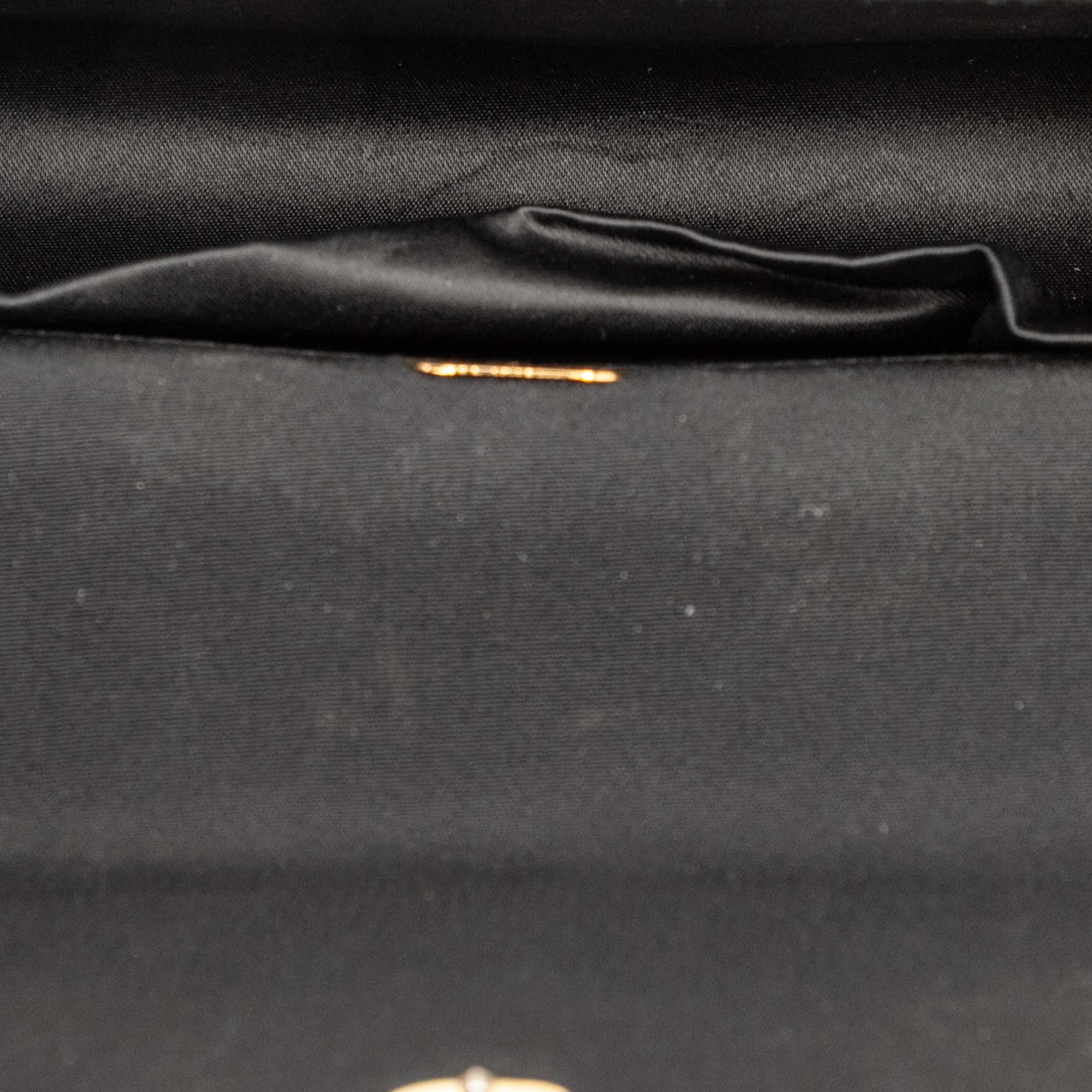 Canvas Interlocking G Chain Shoulder Bag