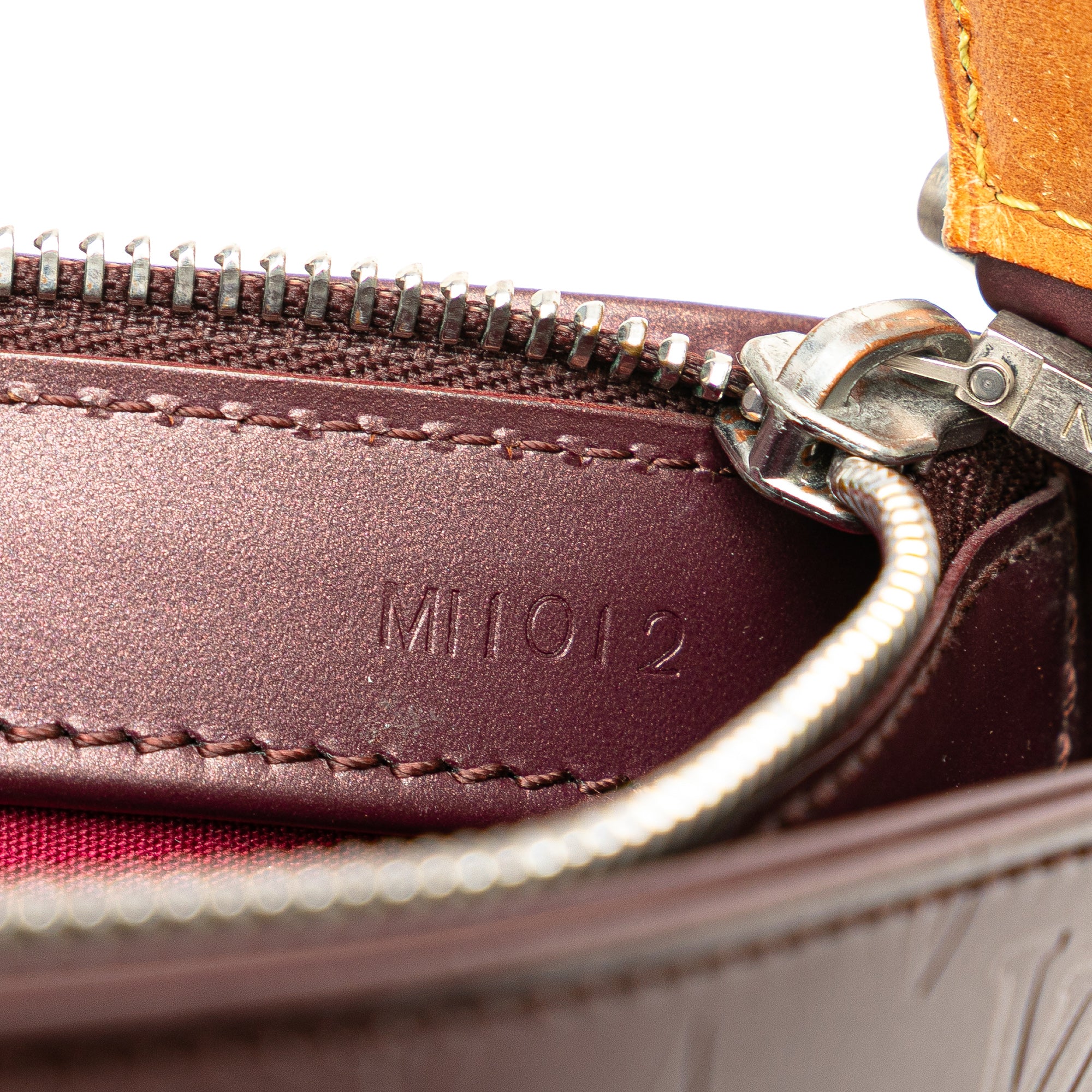 Monogram Mat Fowler 