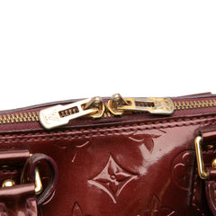 Monogram Vernis Alma PM