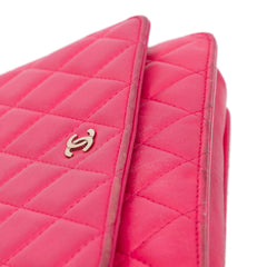 Classic Lambskin Wallet on Chain