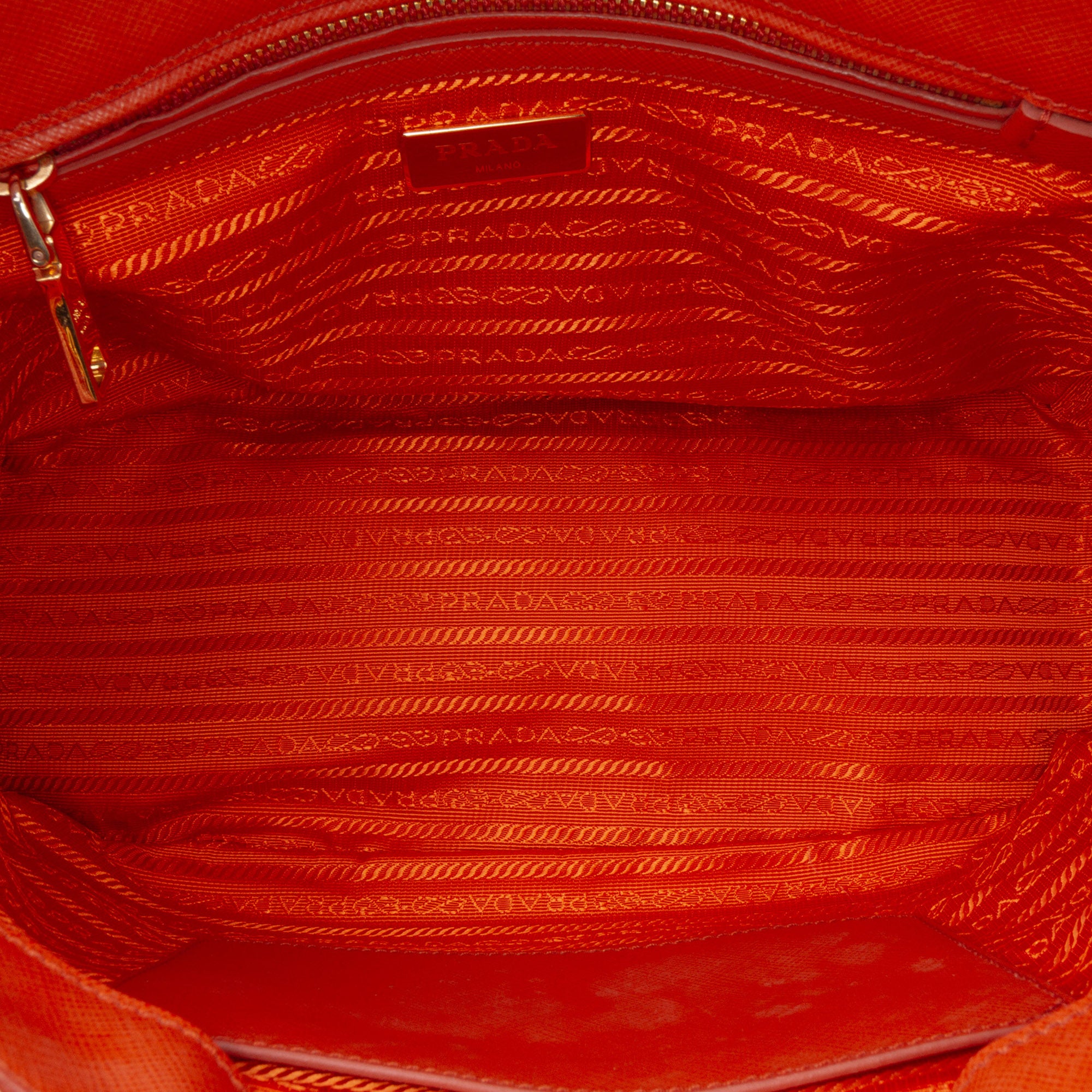 Small Saffiano Lux Galleria Double Zip
