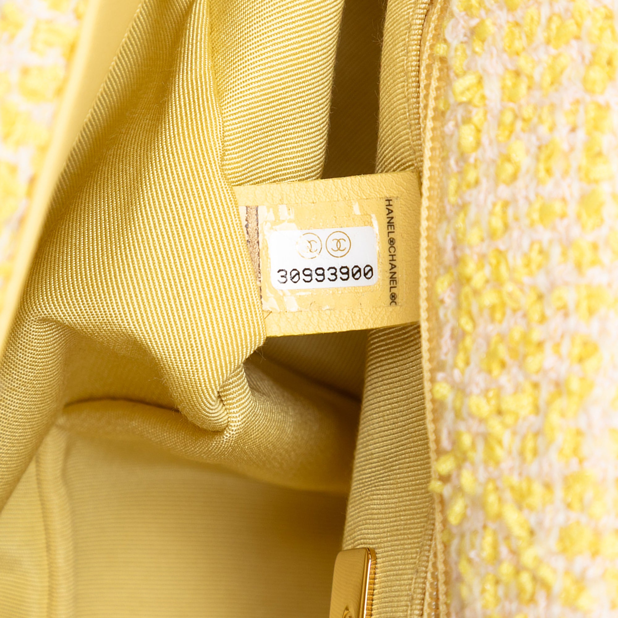 Medium Tweed 19 Flap