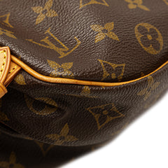 Monogram Saumur 25