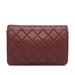 Classic Lambskin Wallet on Chain_2