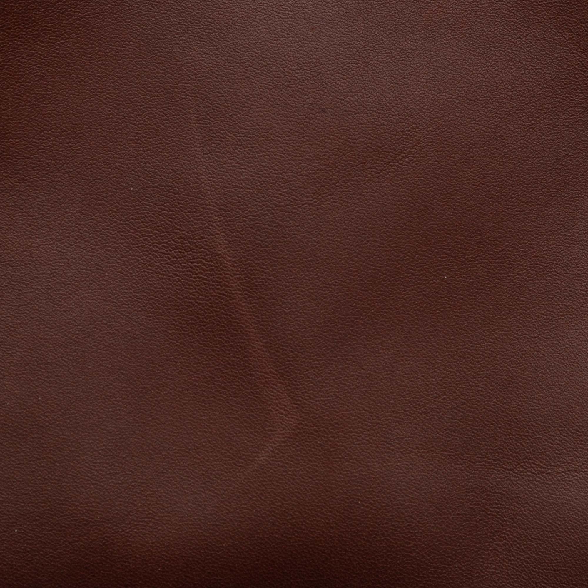 Medium Leather Seau Sangle Bucket Bag