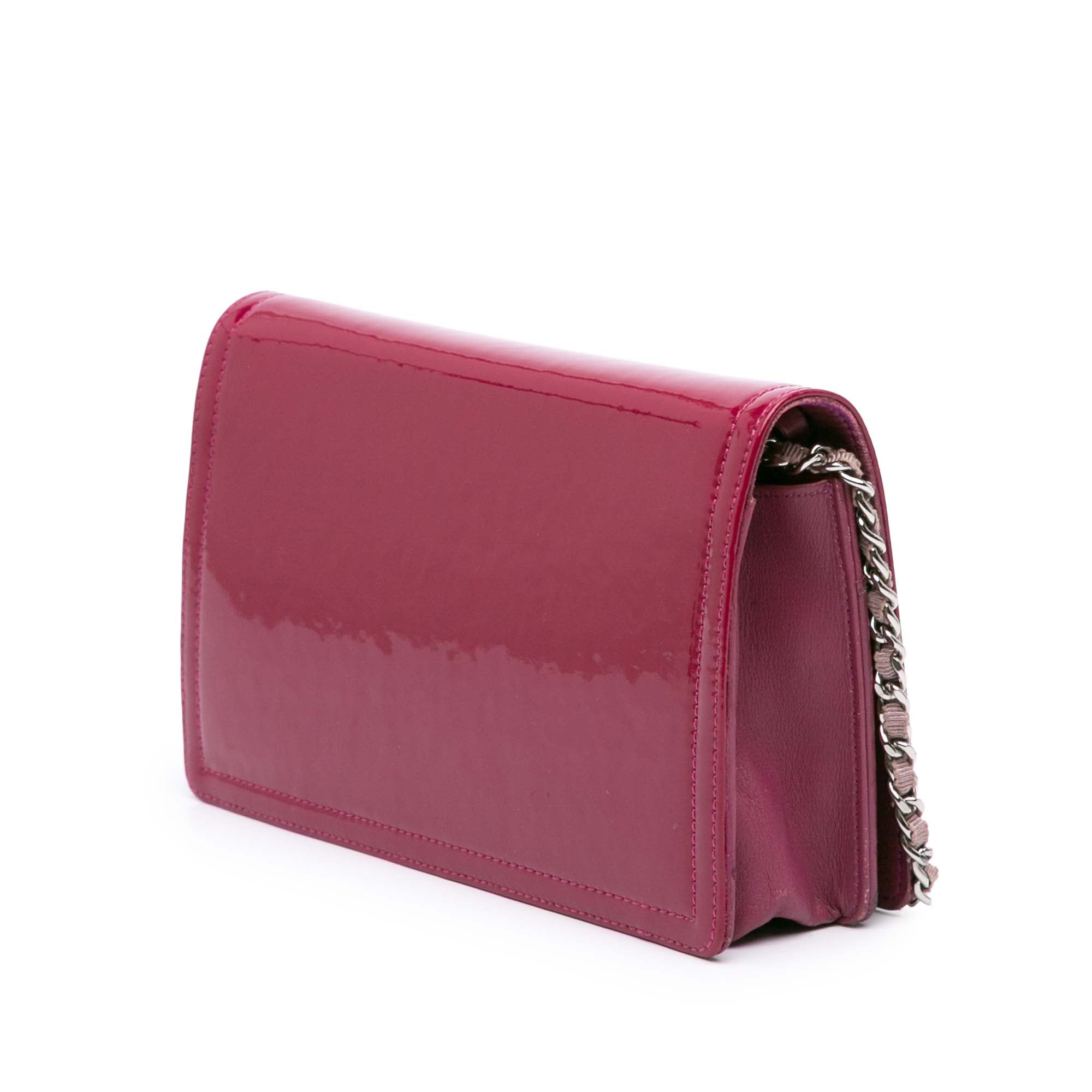 Patent CC Lipstick Wallet On Chain