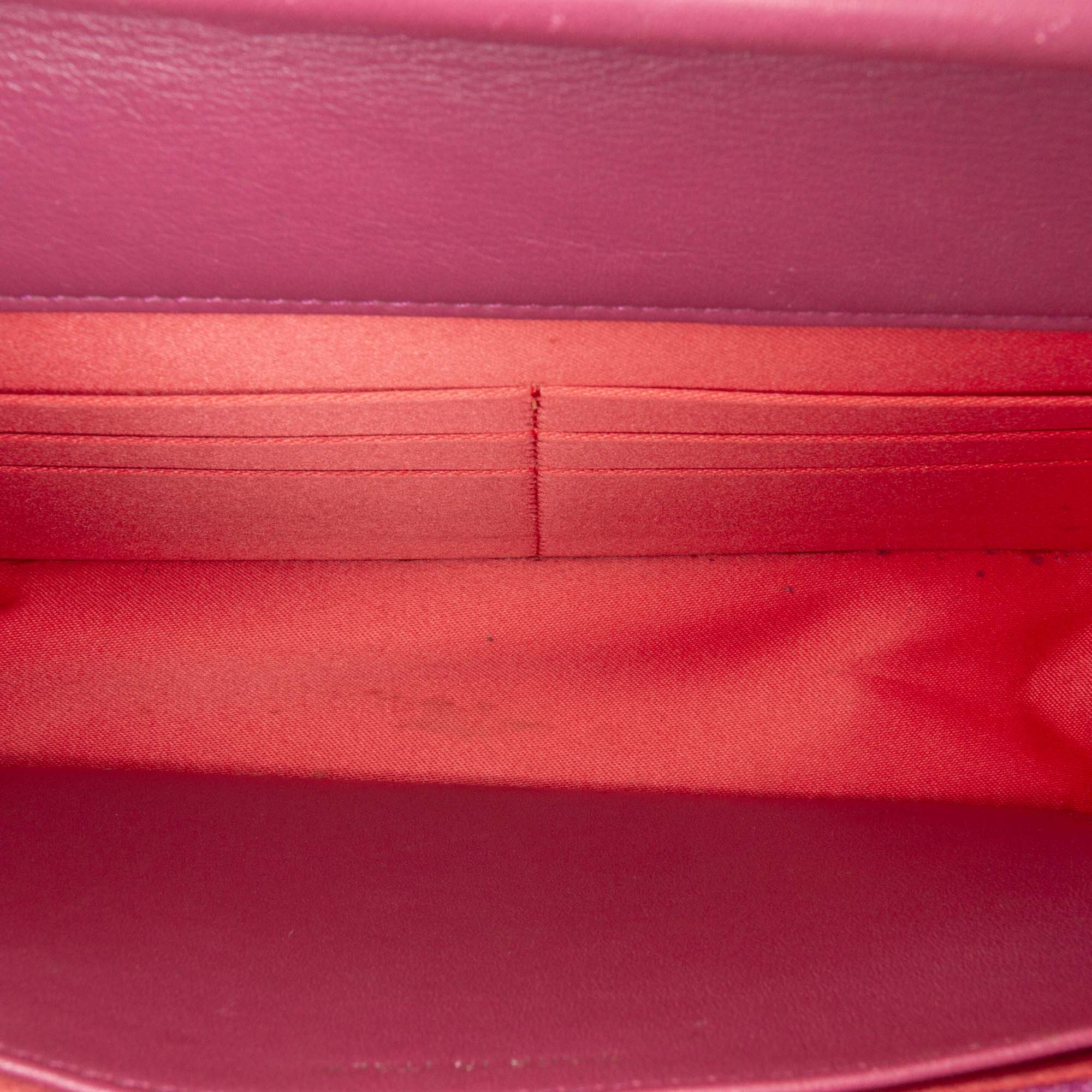Patent CC Lipstick Wallet On Chain